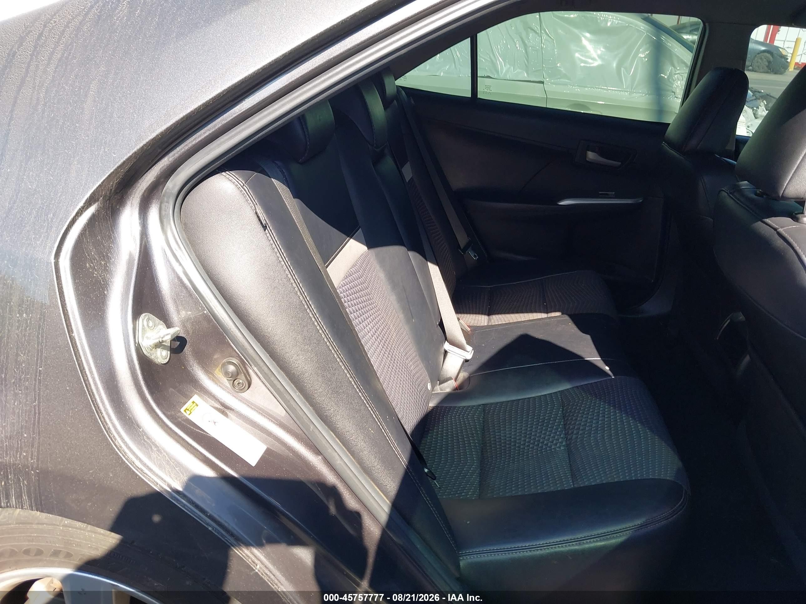 2014 Toyota Camry Se Gray vin: 4T1BF1FK8EU384501