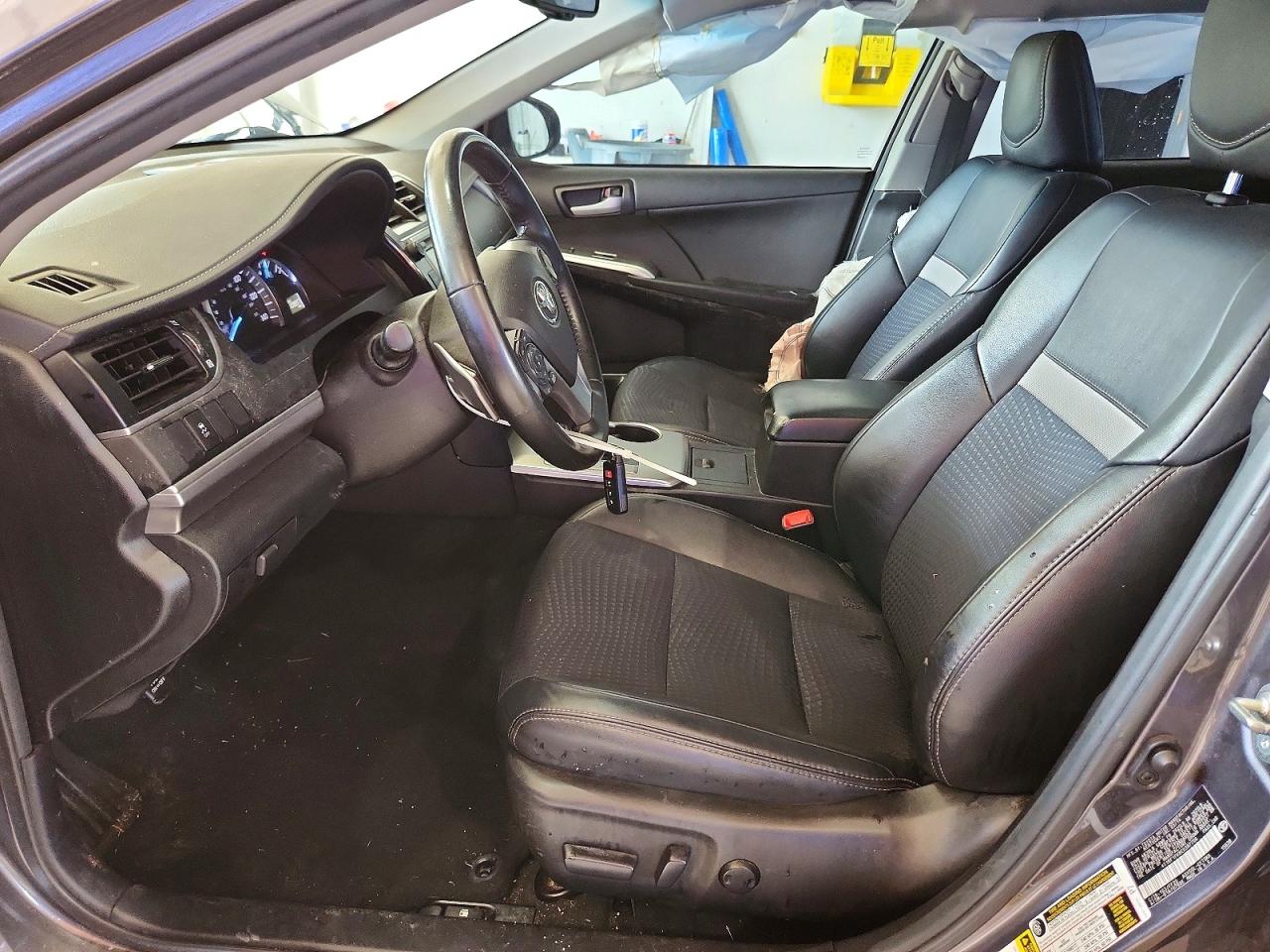 2014 Toyota Camry Se Gray vin: 4T1BF1FK8EU387706