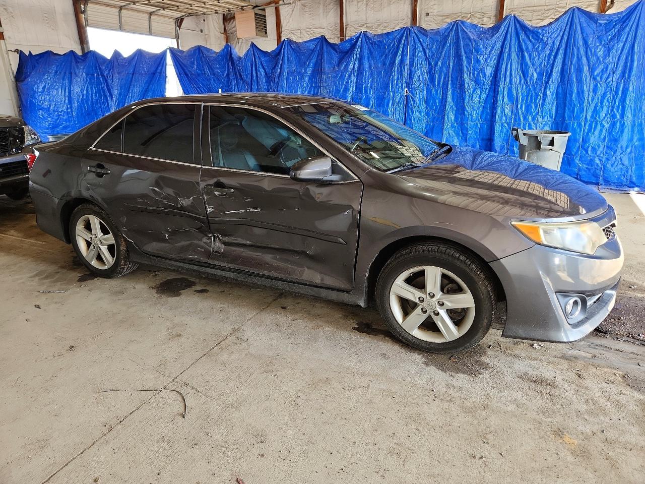 2014 Toyota Camry Se Gray vin: 4T1BF1FK8EU387706