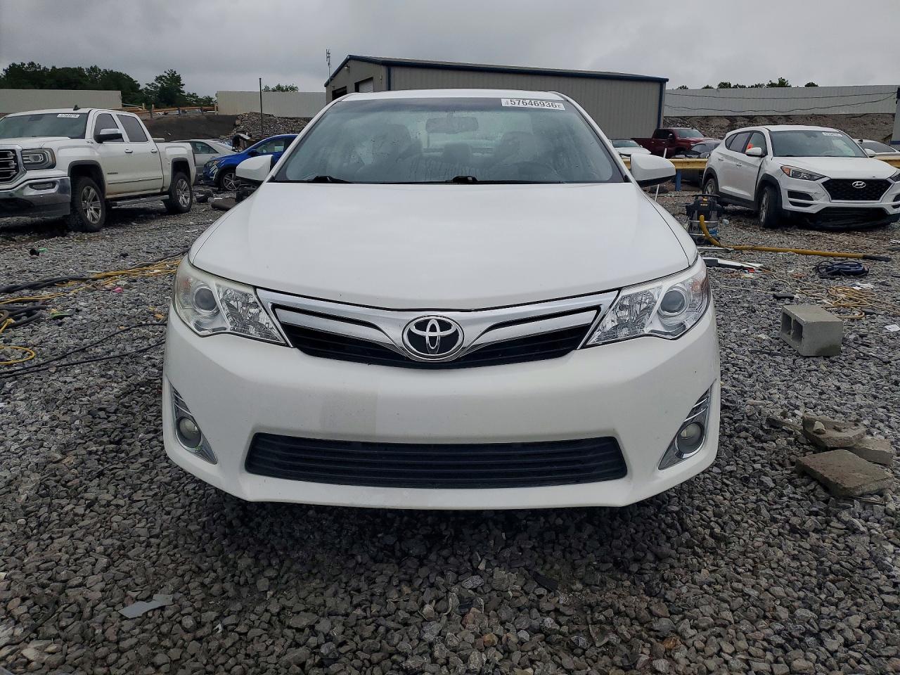 2014 Toyota Camry Xle White vin: 4T1BF1FK8EU398799