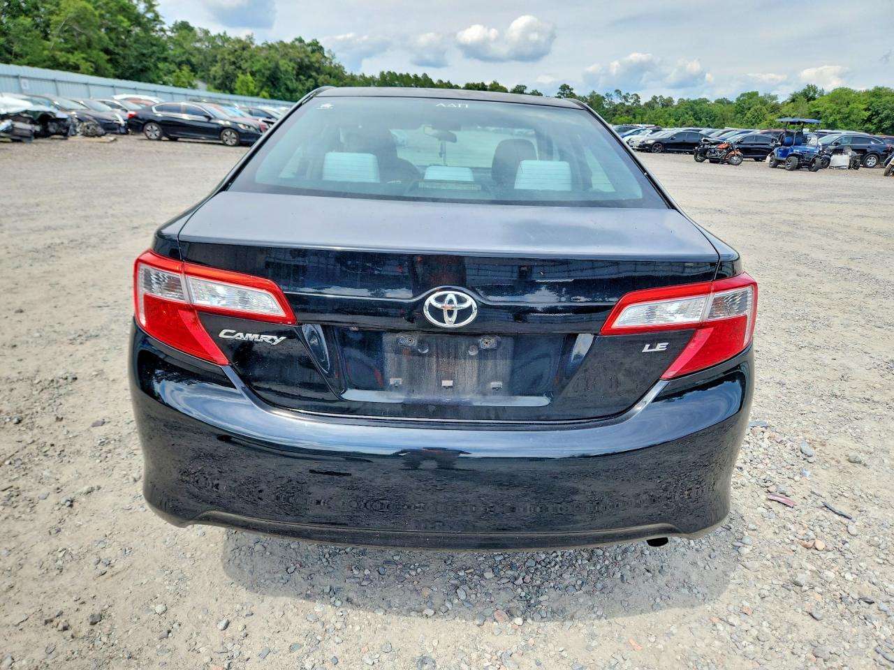 2014 Toyota Camry Le Black vin: 4T1BF1FK8EU403774