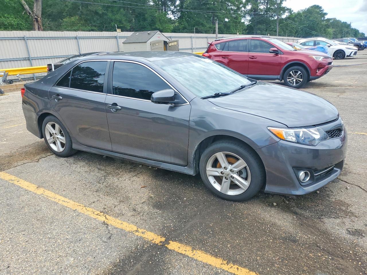 2014 Toyota Camry Se Серый vin: 4T1BF1FK8EU411146