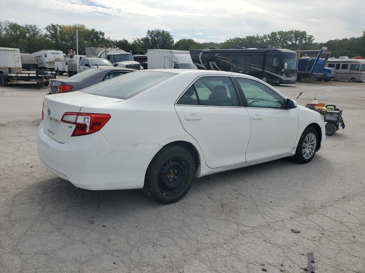 2014 Toyota Camry L White vin: 4T1BF1FK8EU416976