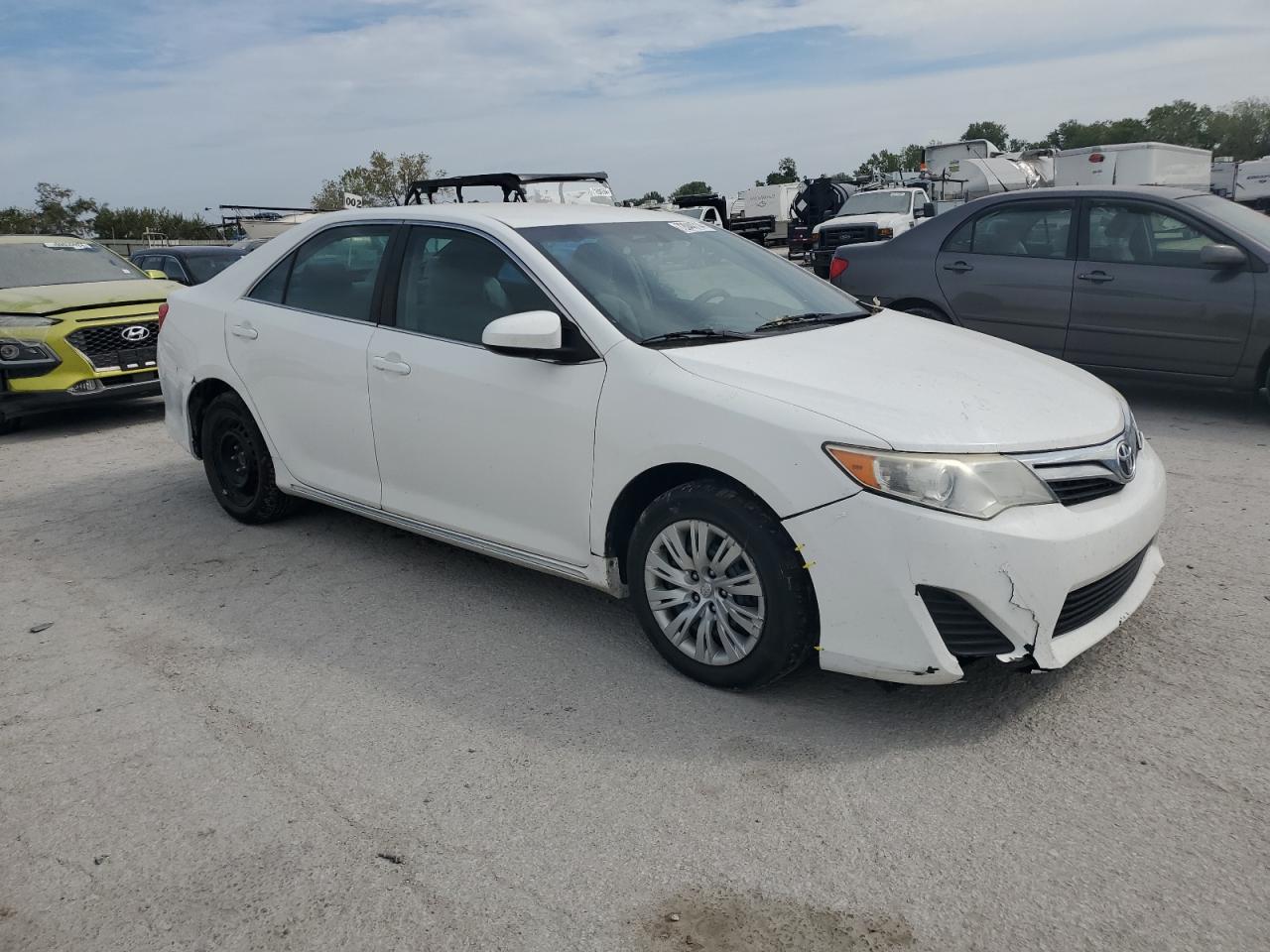 2014 Toyota Camry L White vin: 4T1BF1FK8EU416976