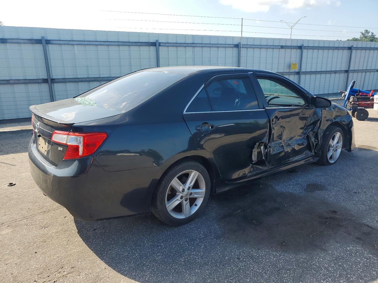 2014 Toyota Camry Se Teal vin: 4T1BF1FK8EU419487