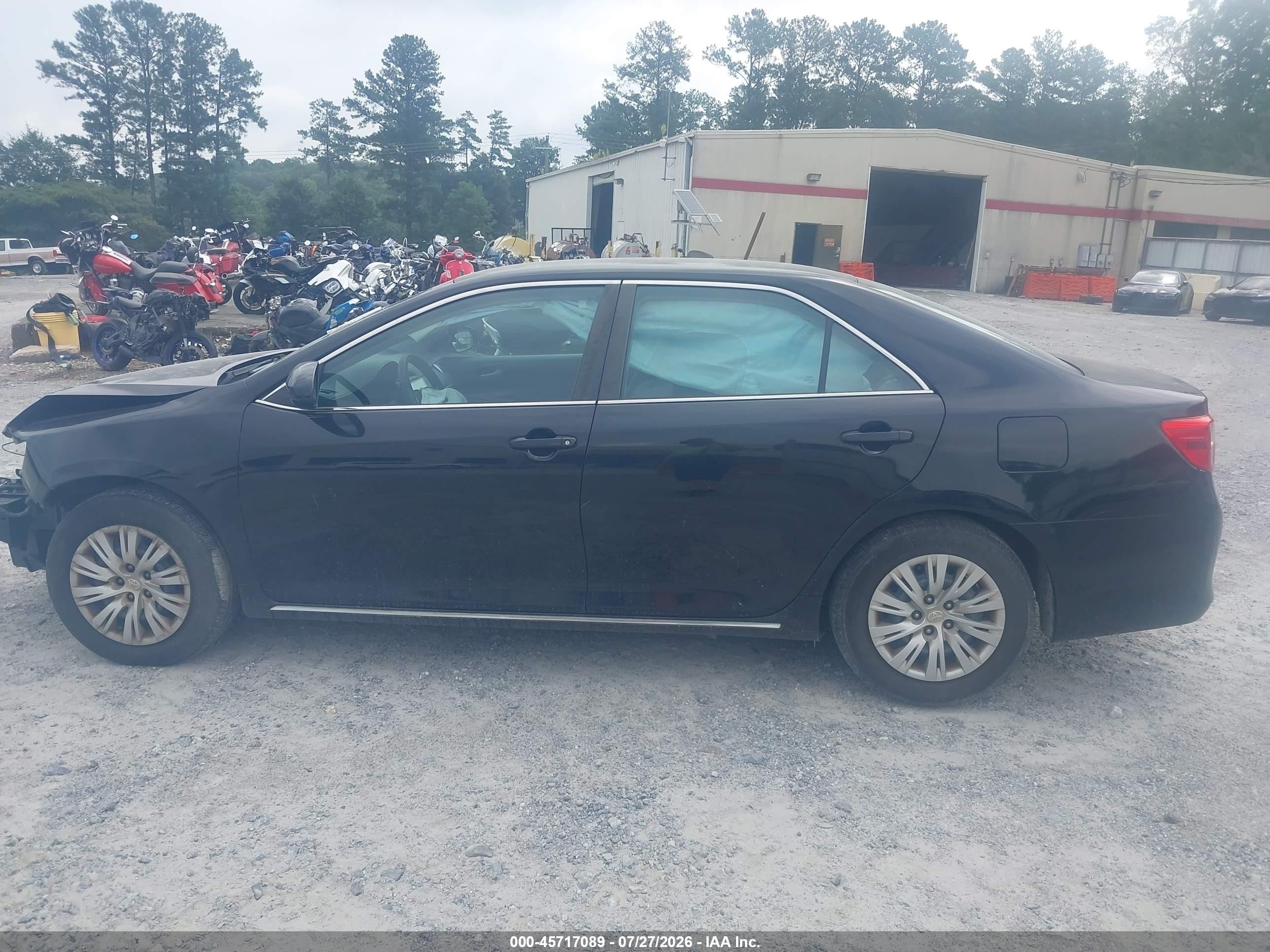 2014 Toyota Camry Le Черный vin: 4T1BF1FK8EU435706