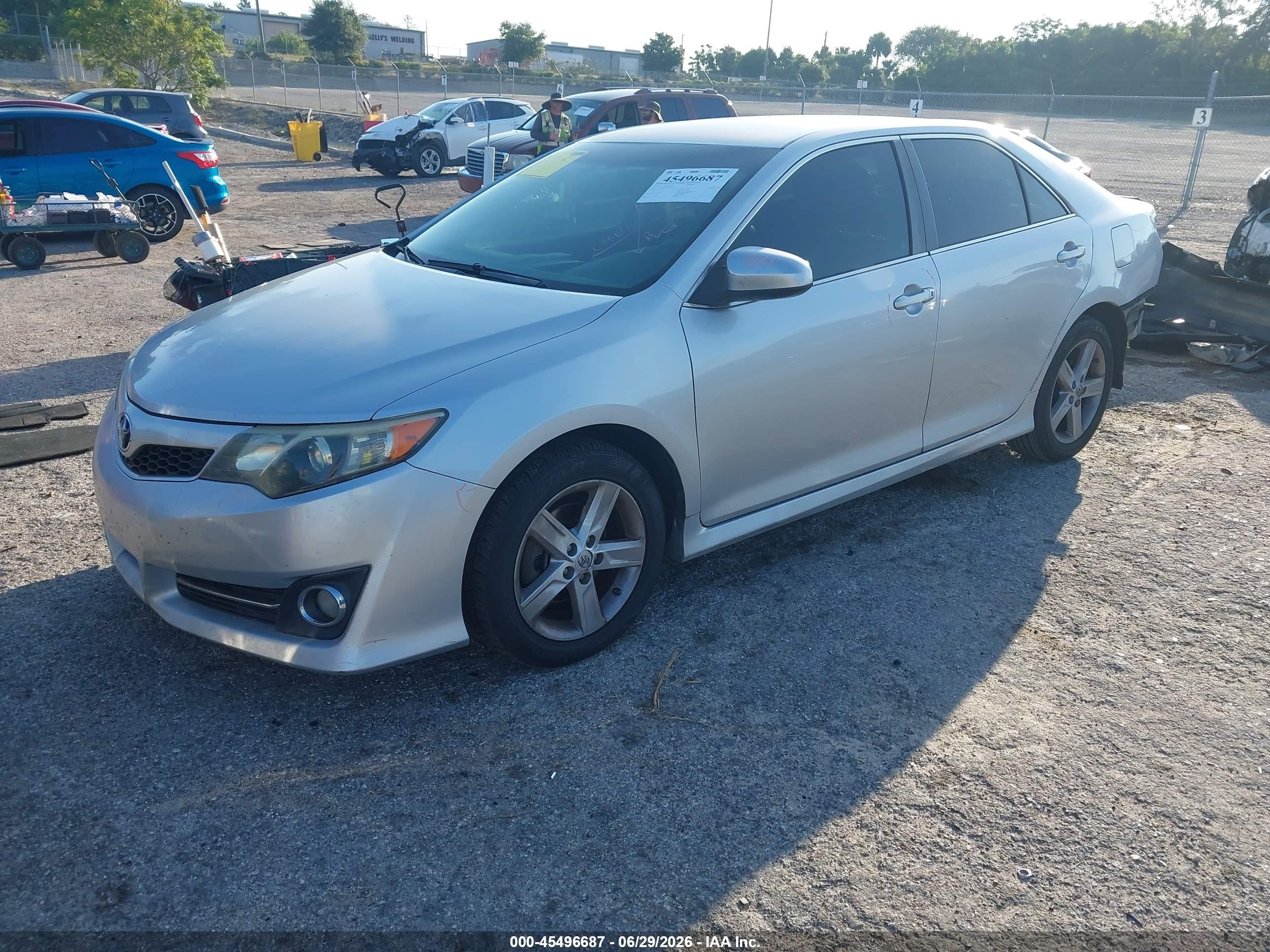 2014 Toyota Camry Se Silver vin: 4T1BF1FK8EU436967