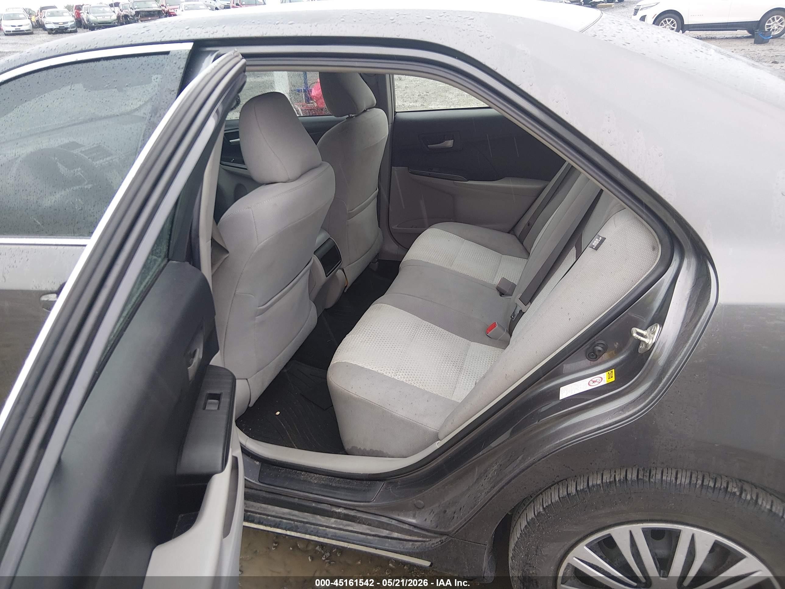 2014 Toyota Camry Le Gray vin: 4T1BF1FK8EU443806