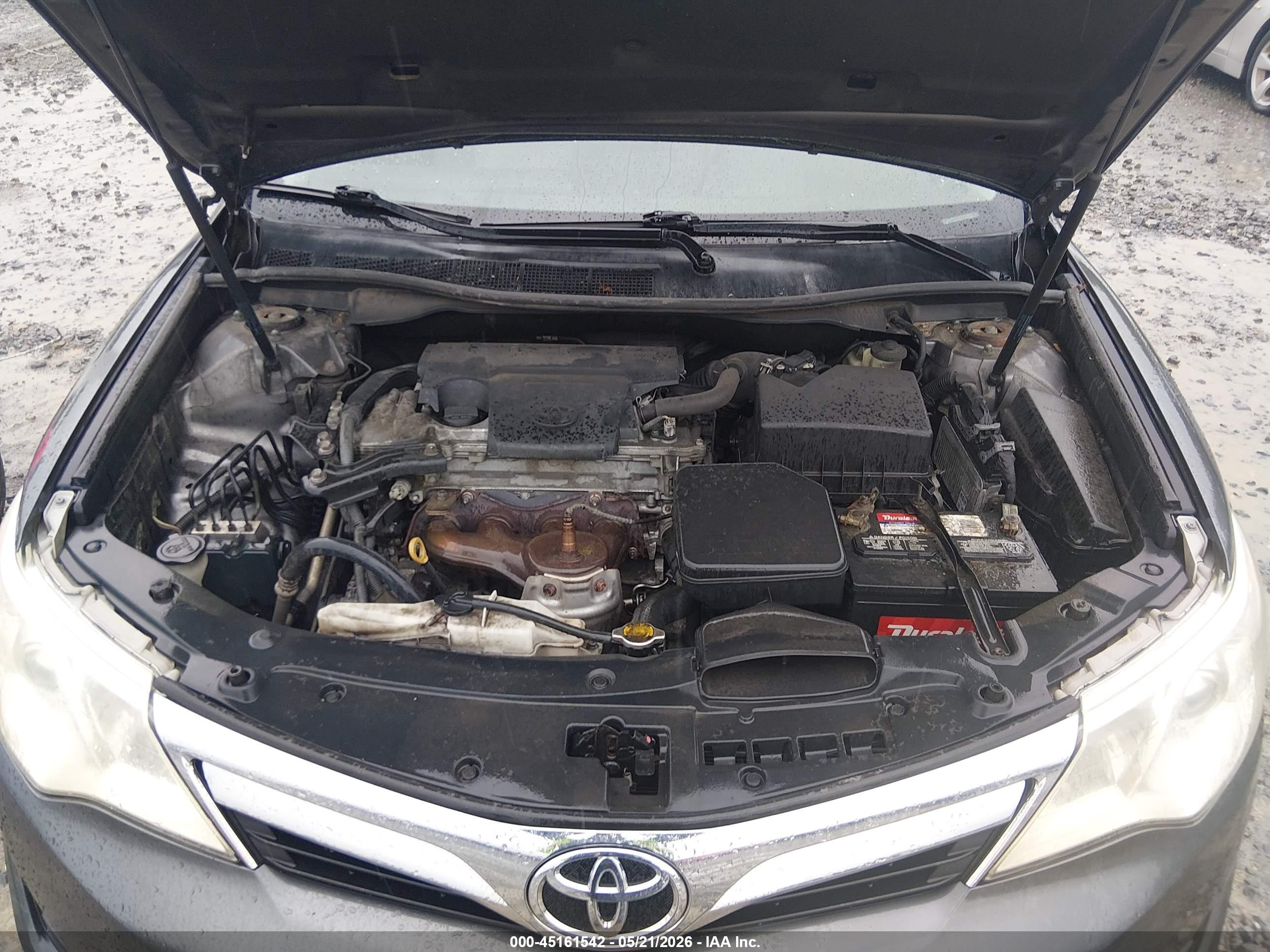2014 Toyota Camry Le Gray vin: 4T1BF1FK8EU443806