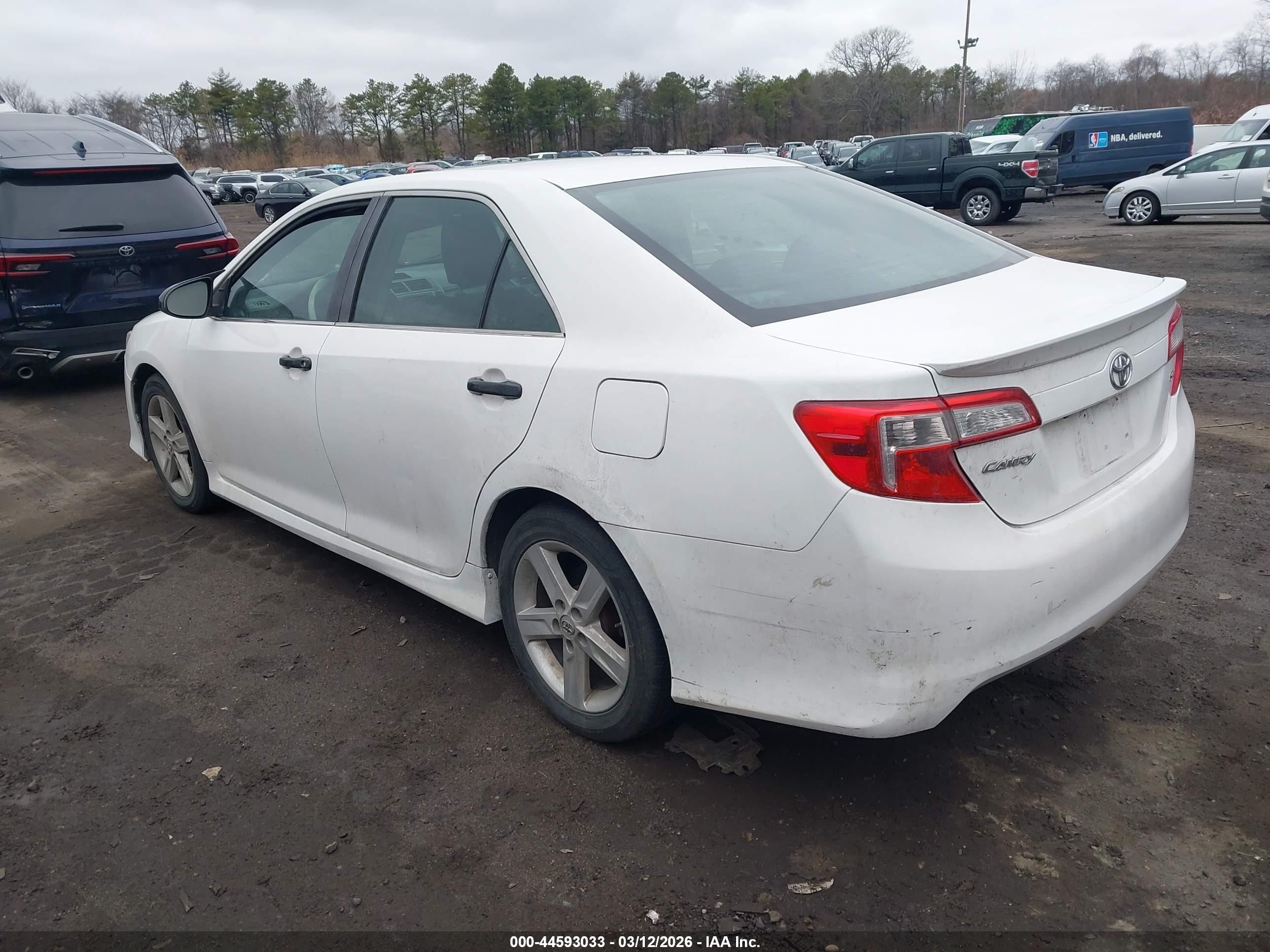 2014 Toyota Camry Se White vin: 4T1BF1FK8EU445684