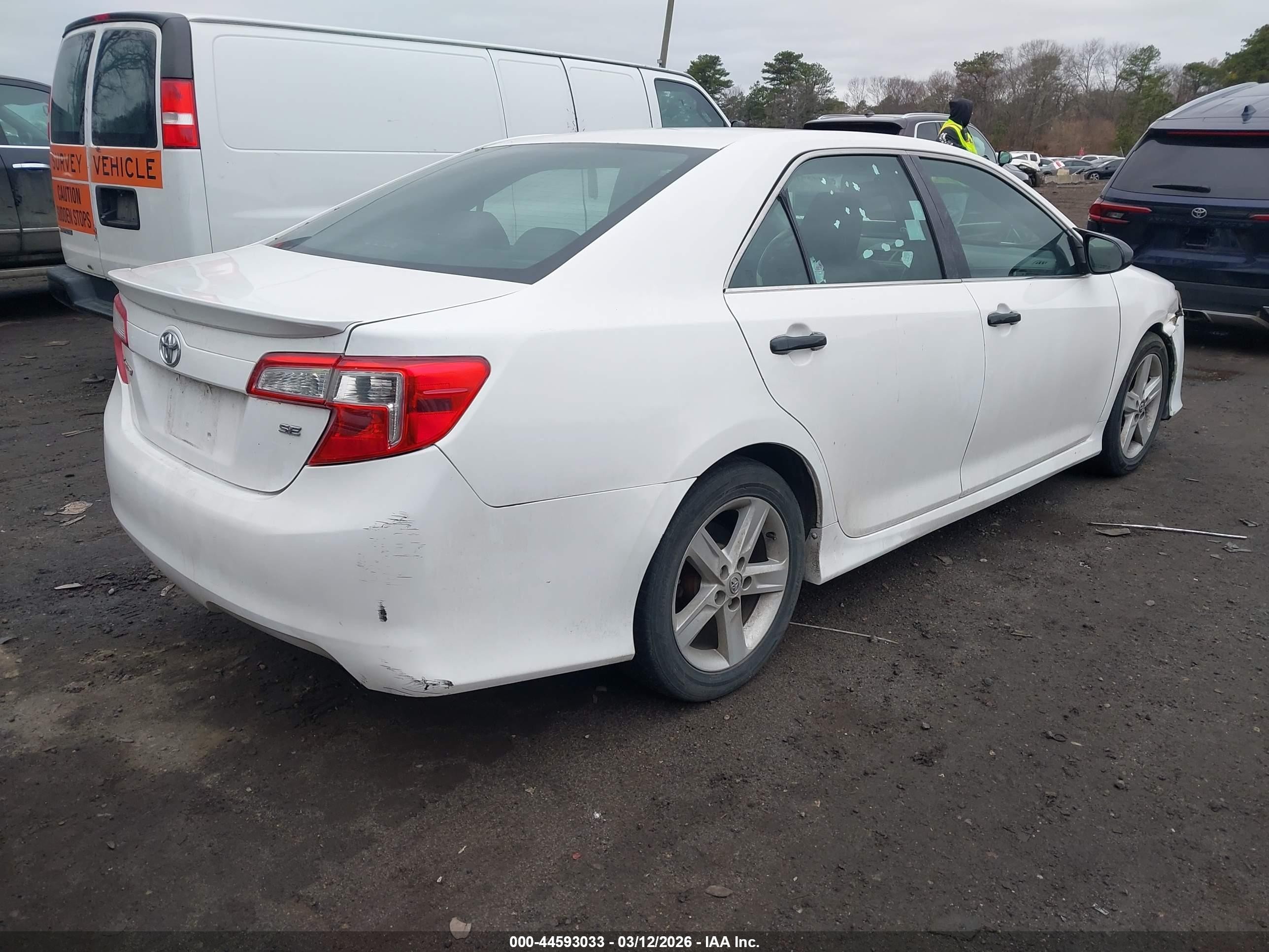 2014 Toyota Camry Se White vin: 4T1BF1FK8EU445684