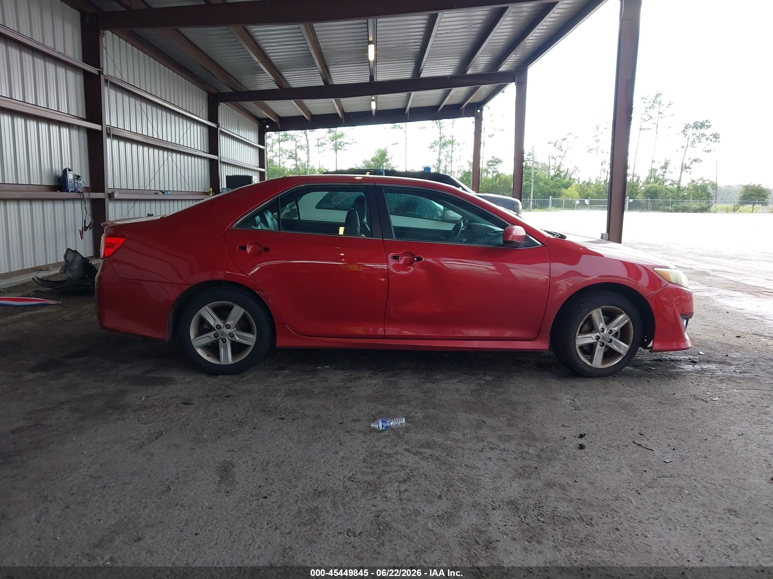 2014 Toyota Camry Se Red vin: 4T1BF1FK8EU737240