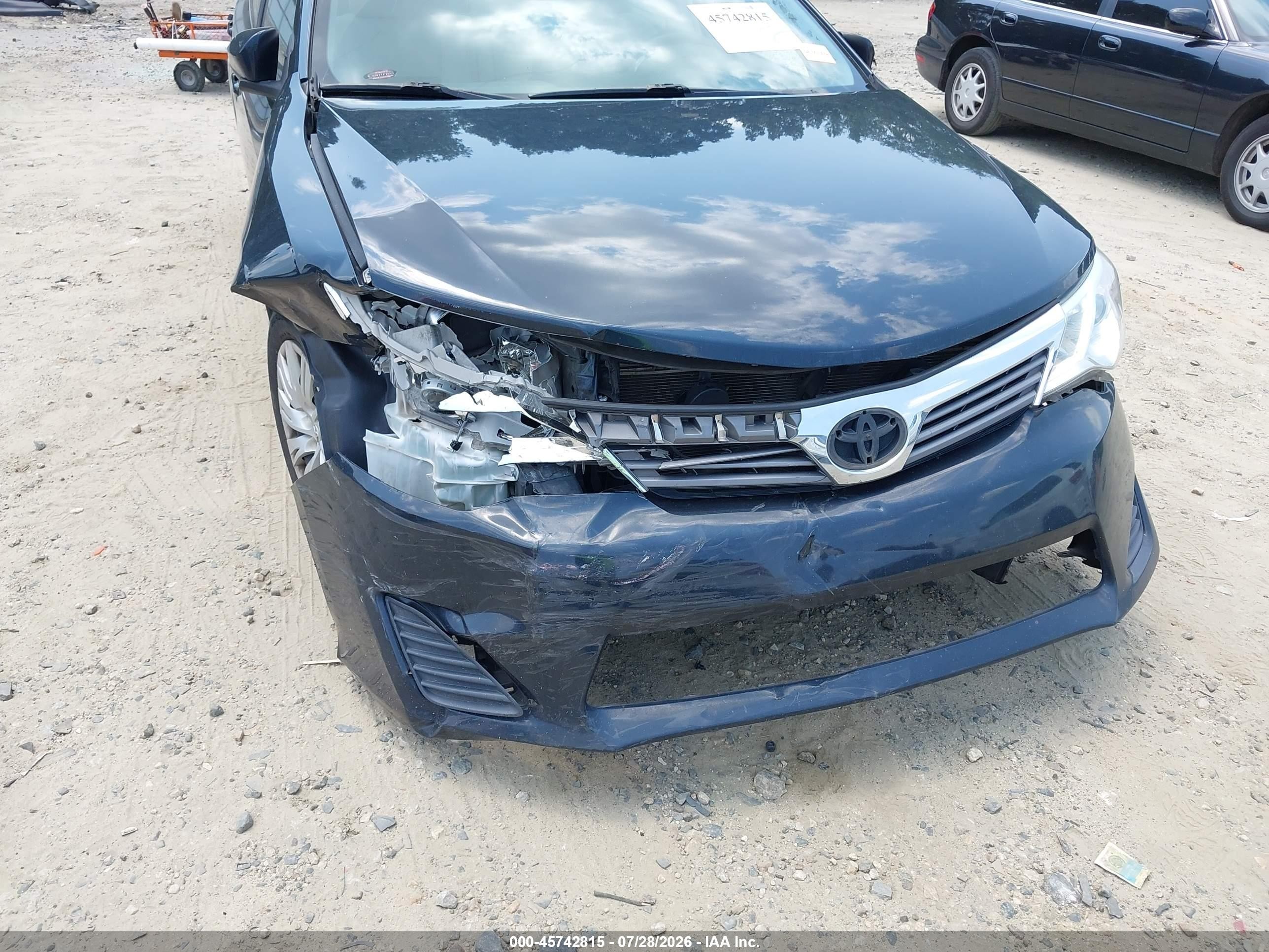 2014 Toyota Camry L Черный vin: 4T1BF1FK8EU742406