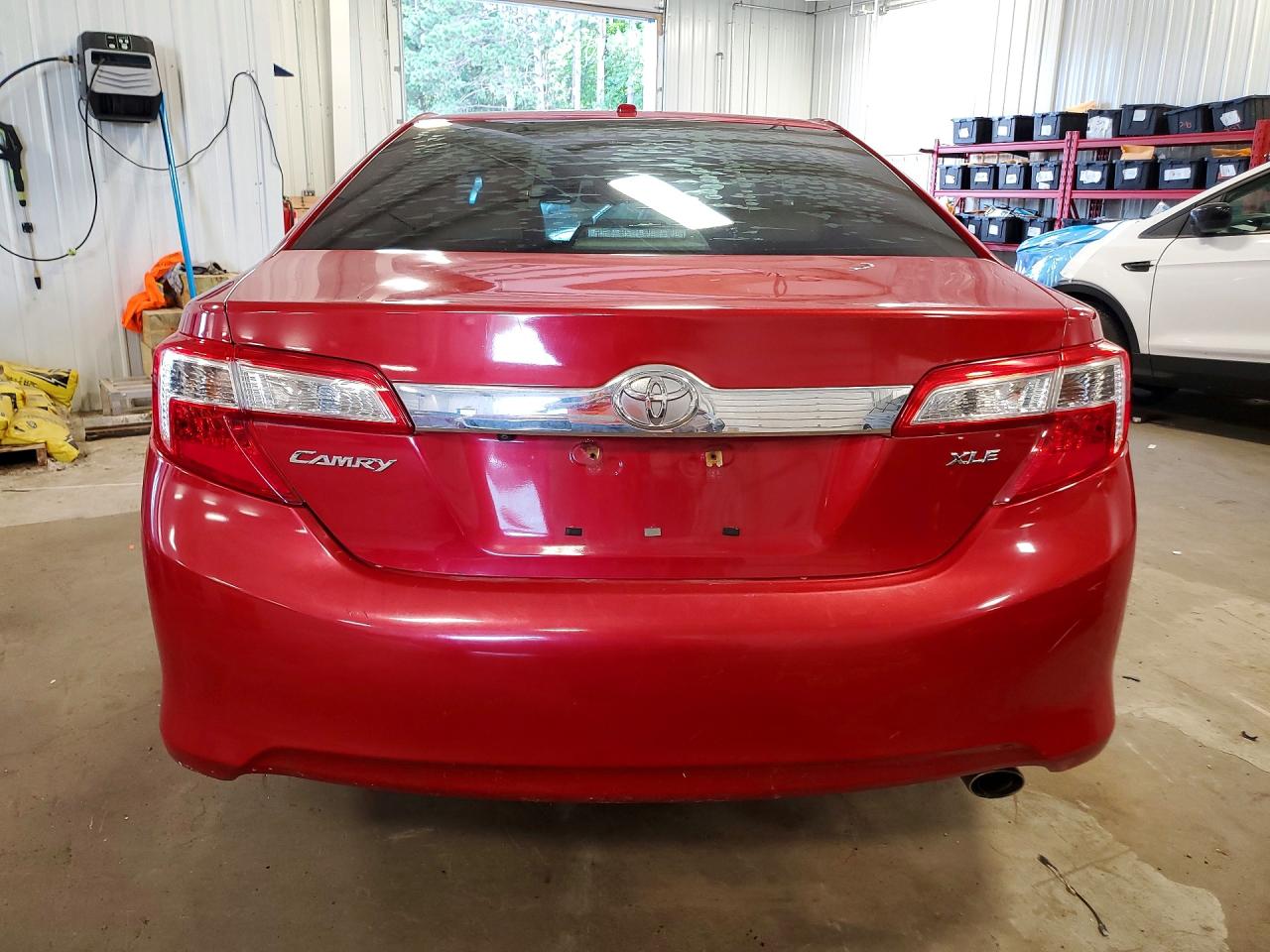 2014 Toyota Camry Xle Красный vin: 4T1BF1FK8EU746598