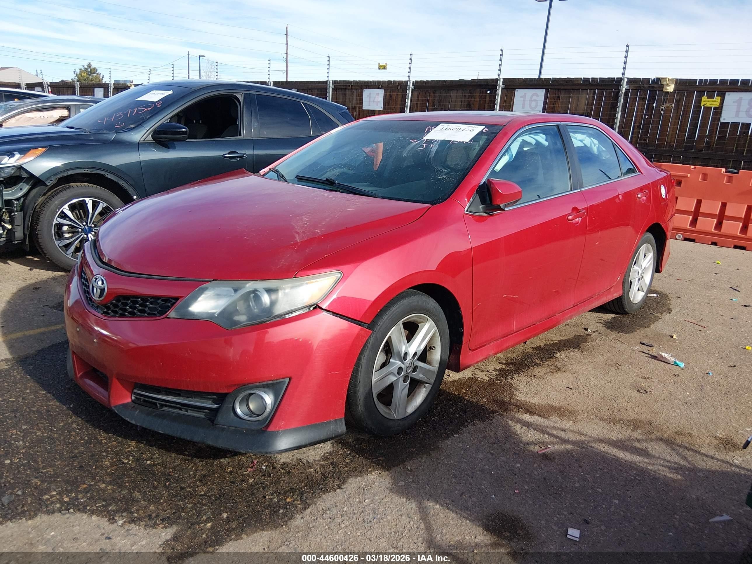 2014 Toyota Camry Se Red vin: 4T1BF1FK8EU746858