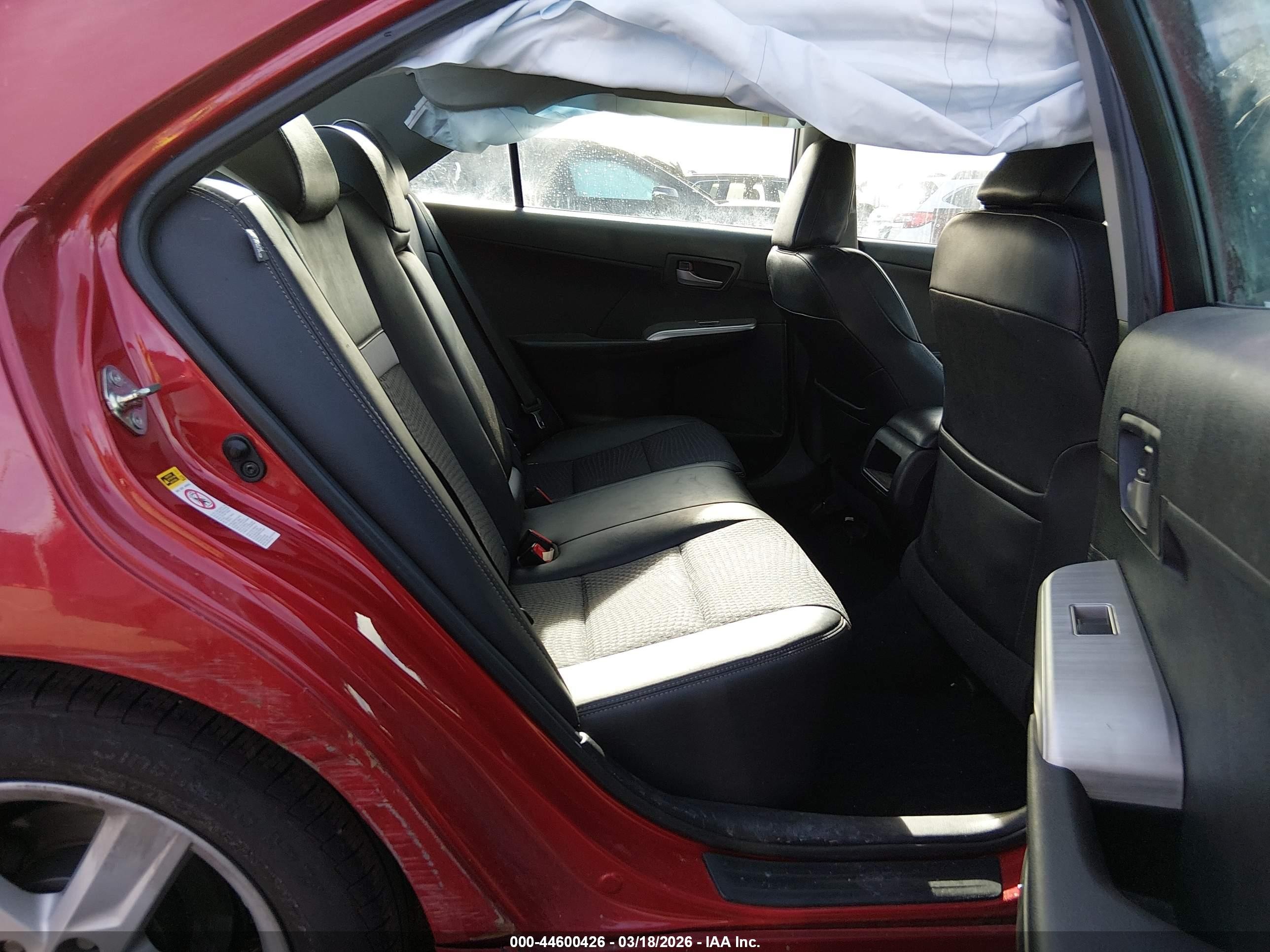 2014 Toyota Camry Se Red vin: 4T1BF1FK8EU746858