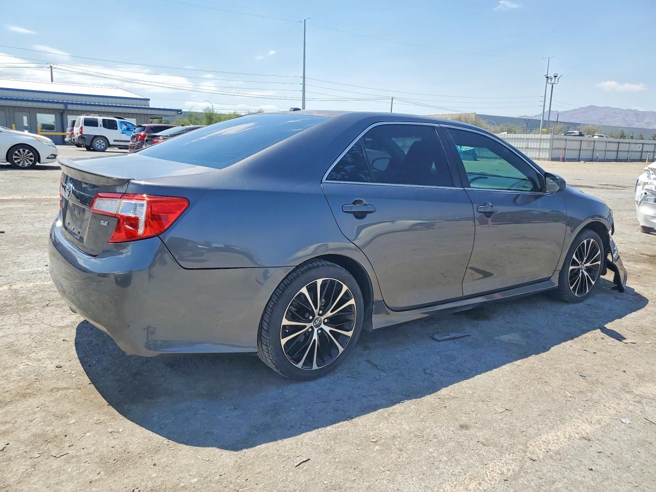 2014 Toyota Camry Se Gray vin: 4T1BF1FK8EU750196