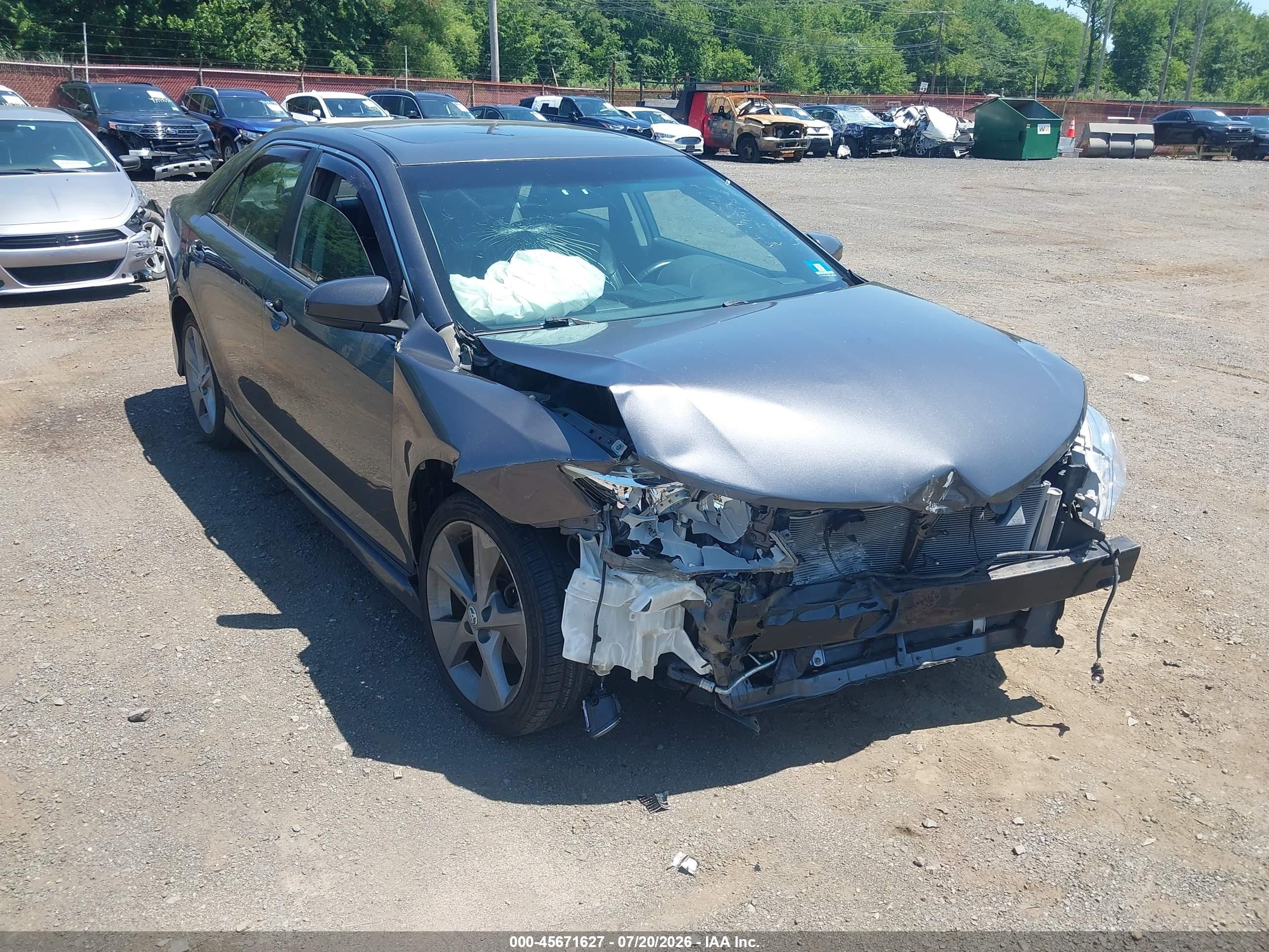 2014 Toyota Camry Se Sport Gray vin: 4T1BF1FK8EU759013