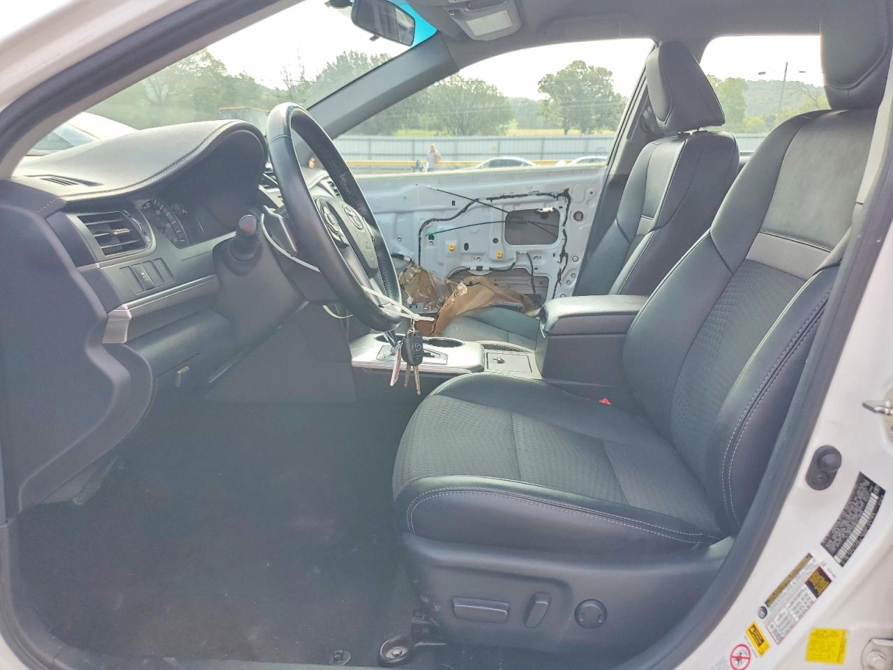 2014 Toyota Camry Se White vin: 4T1BF1FK8EU774658