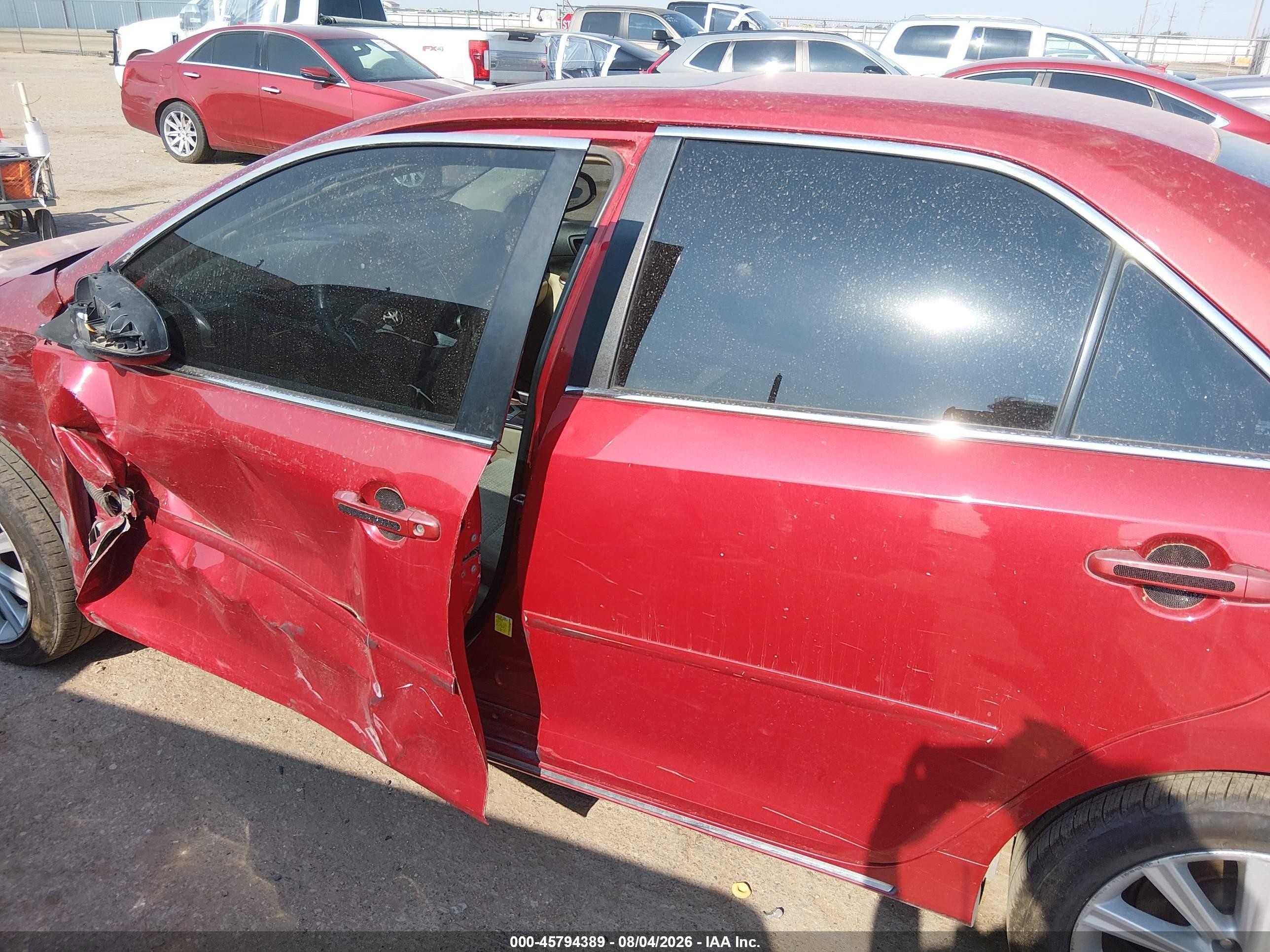 2014 Toyota Camry Xle Red vin: 4T1BF1FK8EU775003