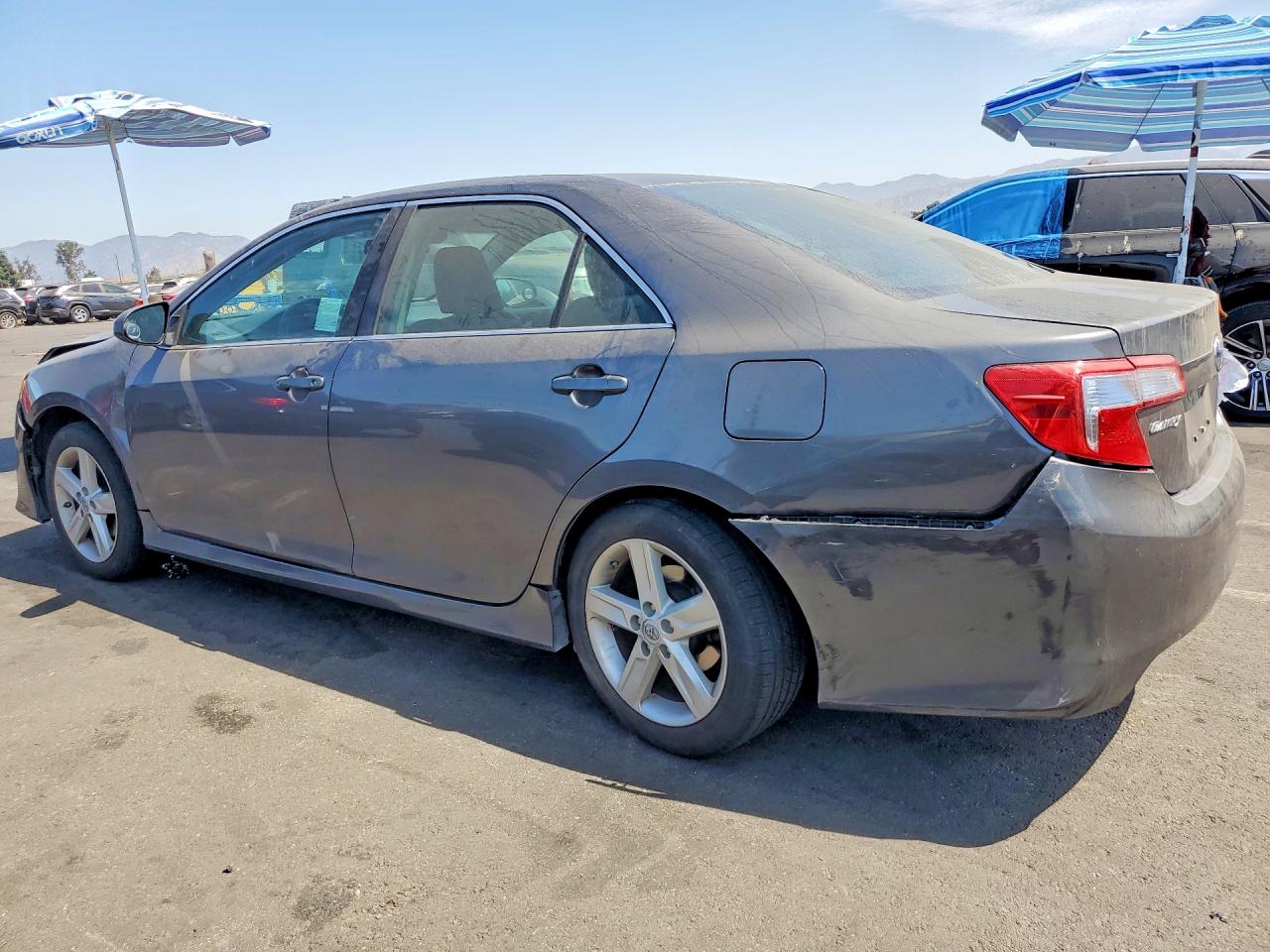 2014 Toyota Camry Se Gray vin: 4T1BF1FK8EU777141