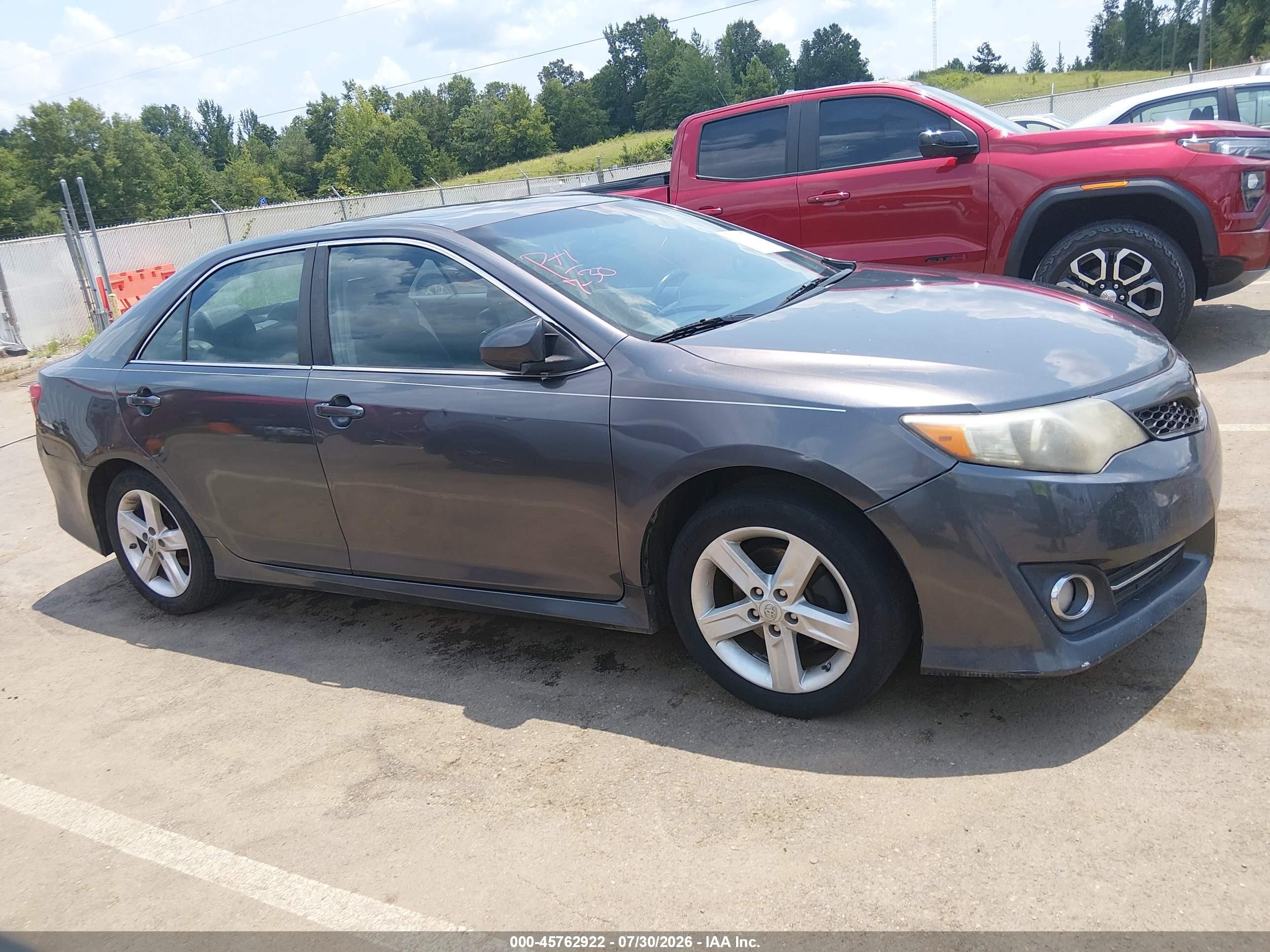 2014 Toyota Camry Se Gray vin: 4T1BF1FK8EU797096