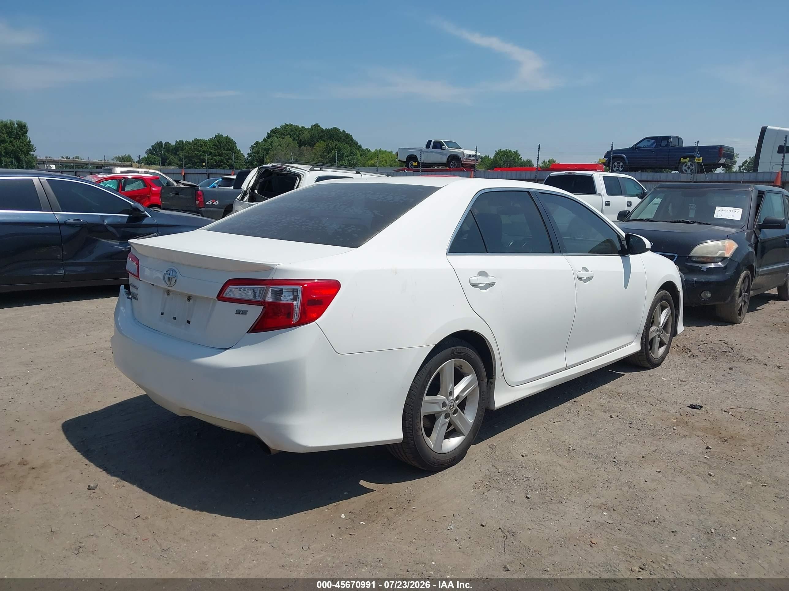 2014 Toyota Camry Se Белый vin: 4T1BF1FK8EU799320