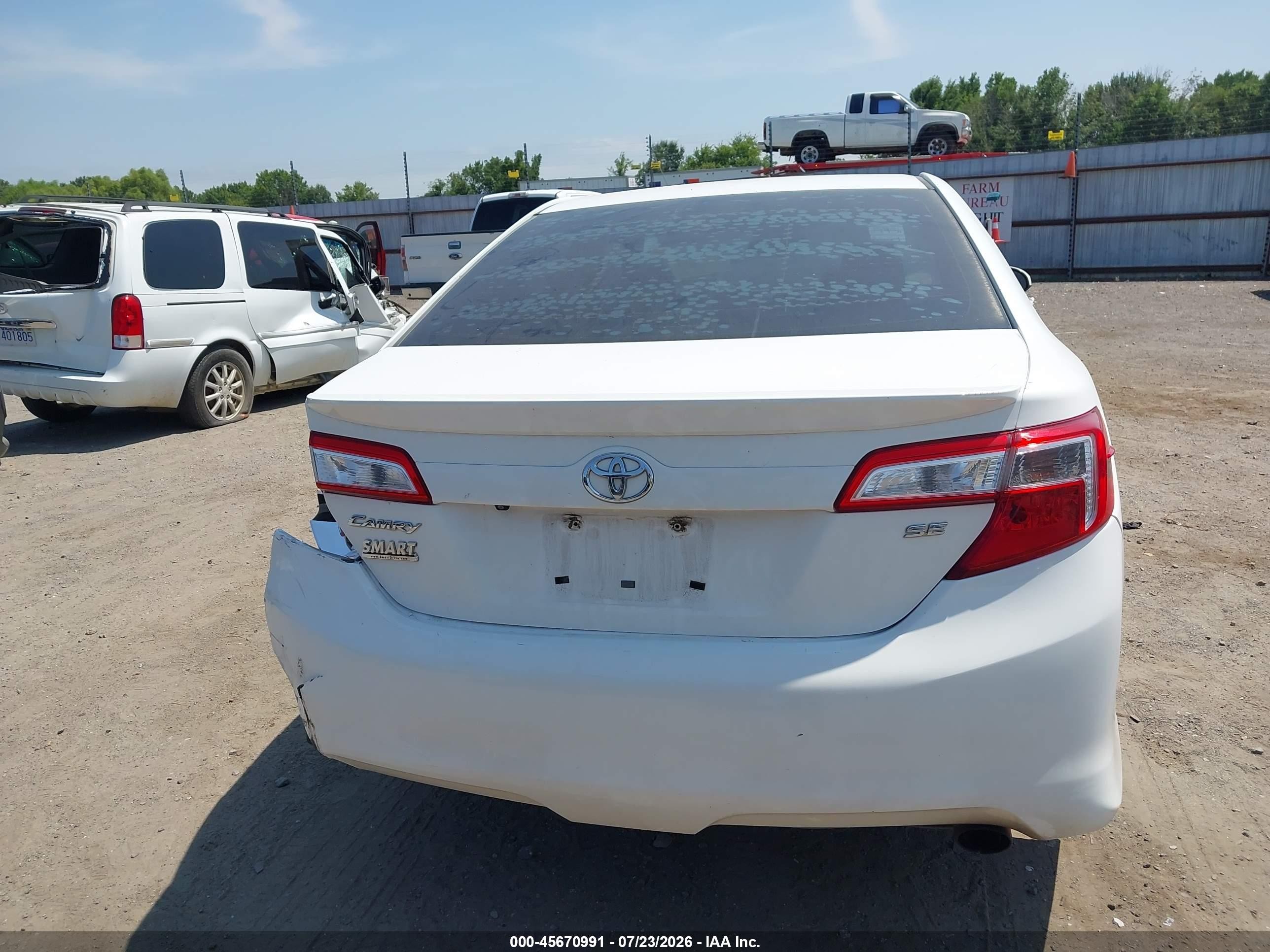 2014 Toyota Camry Se Белый vin: 4T1BF1FK8EU799320