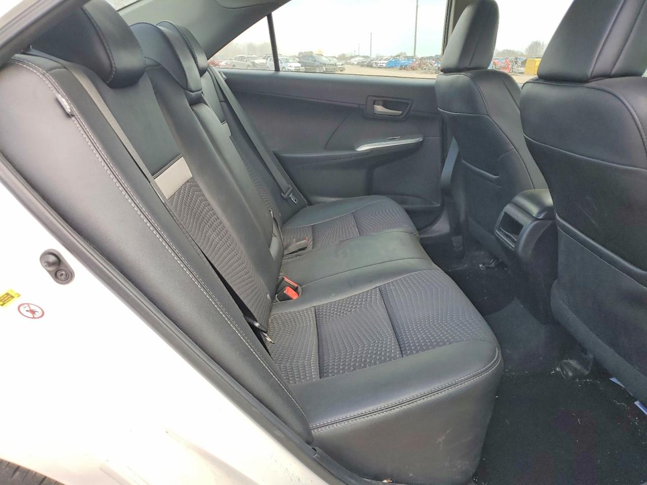 2014 Toyota Camry Se White vin: 4T1BF1FK8EU809540