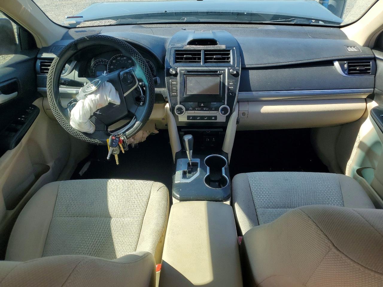2014 Toyota Camry Le Gray vin: 4T1BF1FK8EU810073