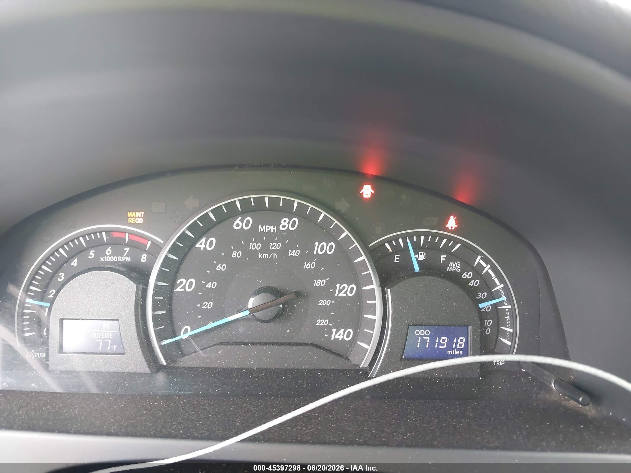 2014 Toyota Camry Le Зеленый vin: 4T1BF1FK8EU814575