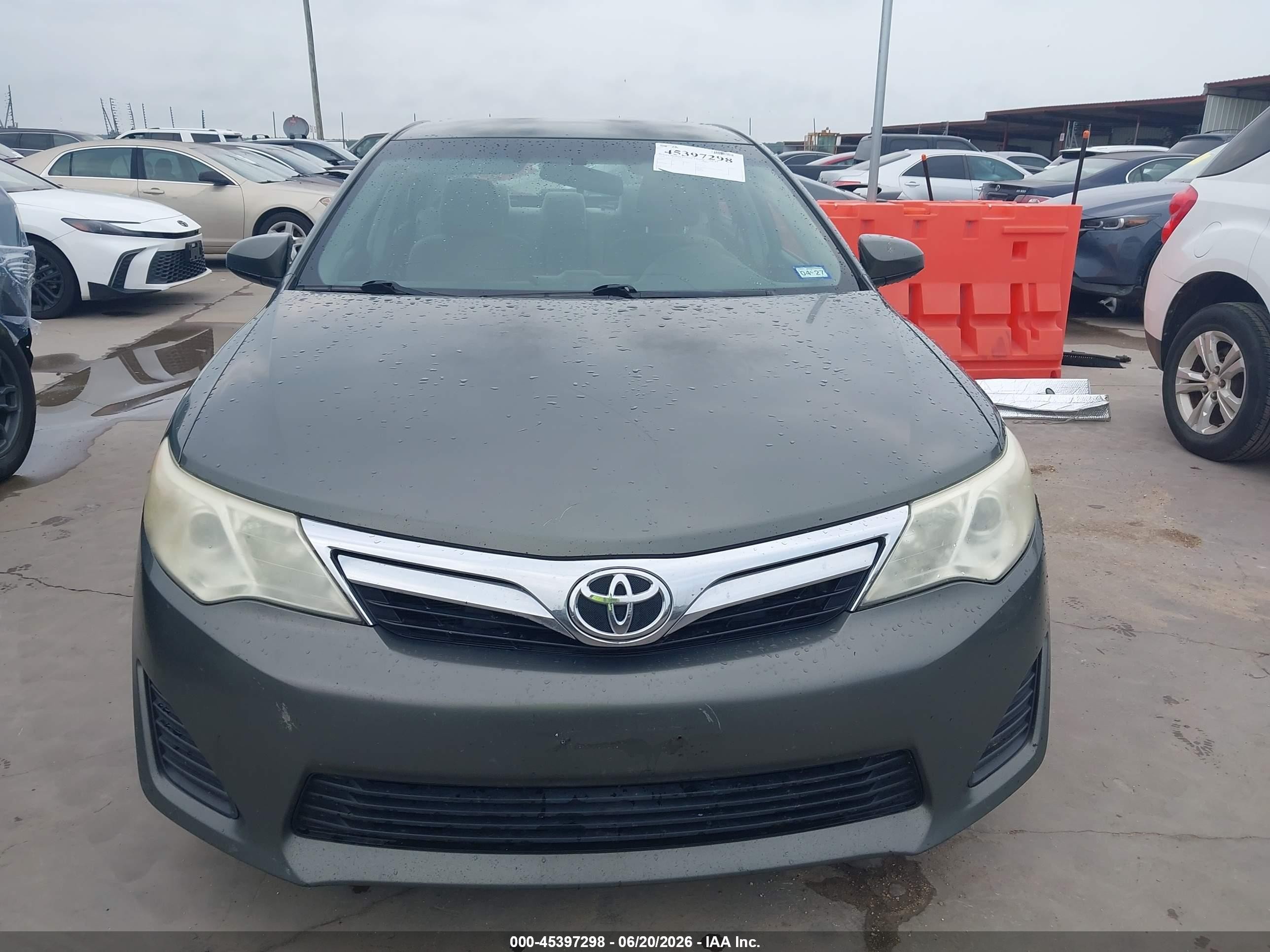 2014 Toyota Camry Le Зеленый vin: 4T1BF1FK8EU814575