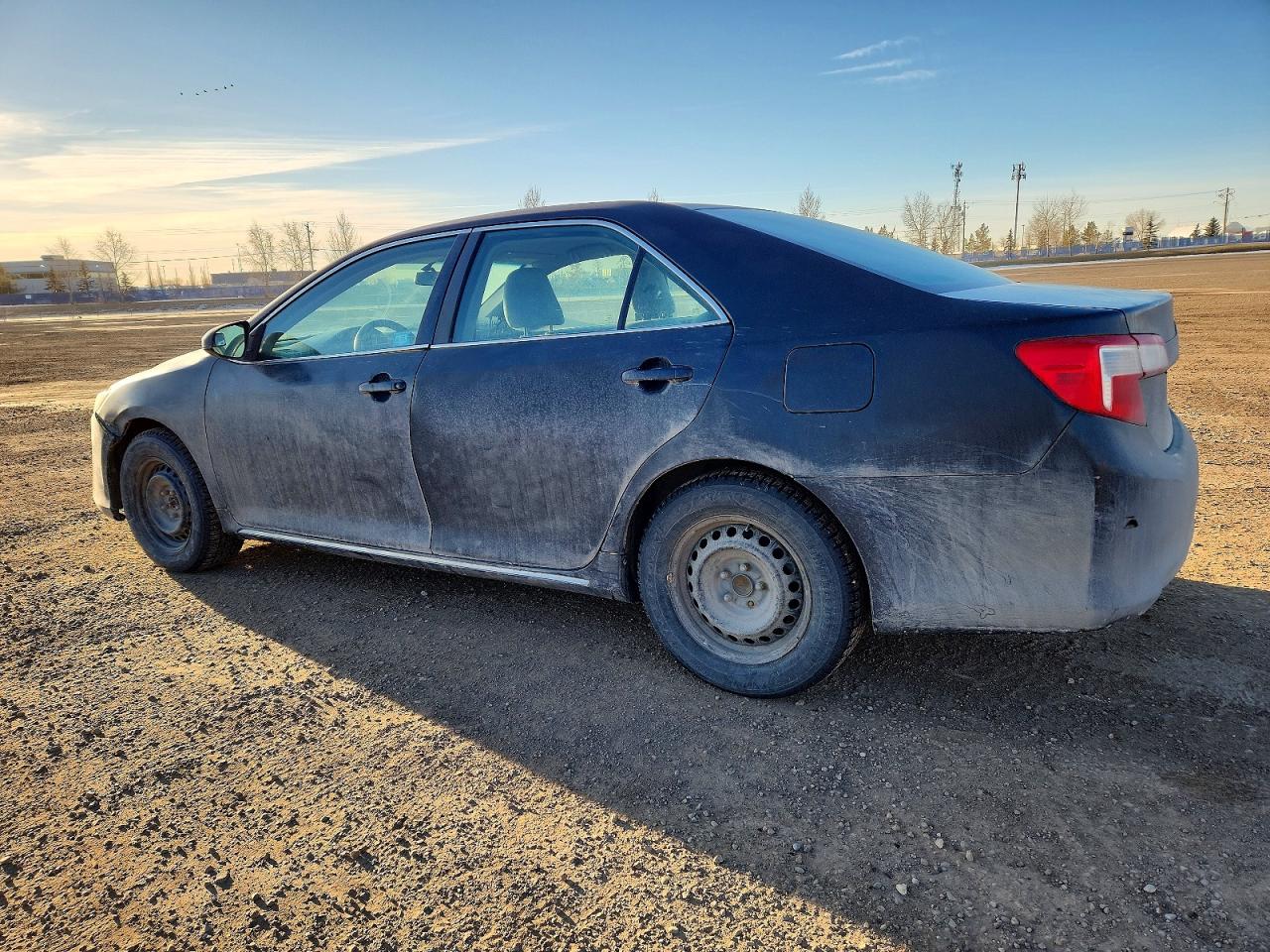 2014 Toyota Camry Le 4dr Black vin: 4T1BF1FK8EU817671