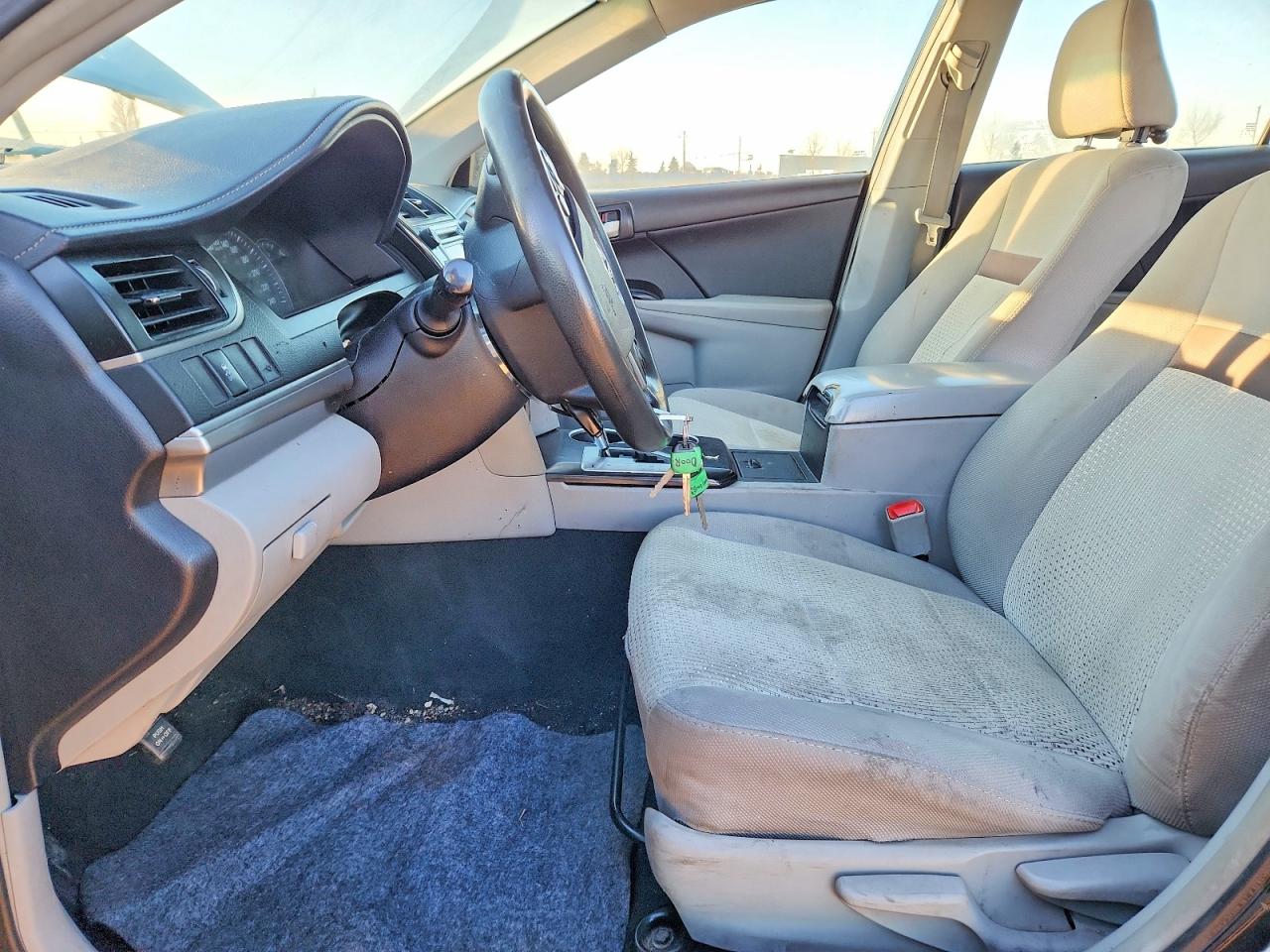 2014 Toyota Camry Le 4dr Black vin: 4T1BF1FK8EU817671