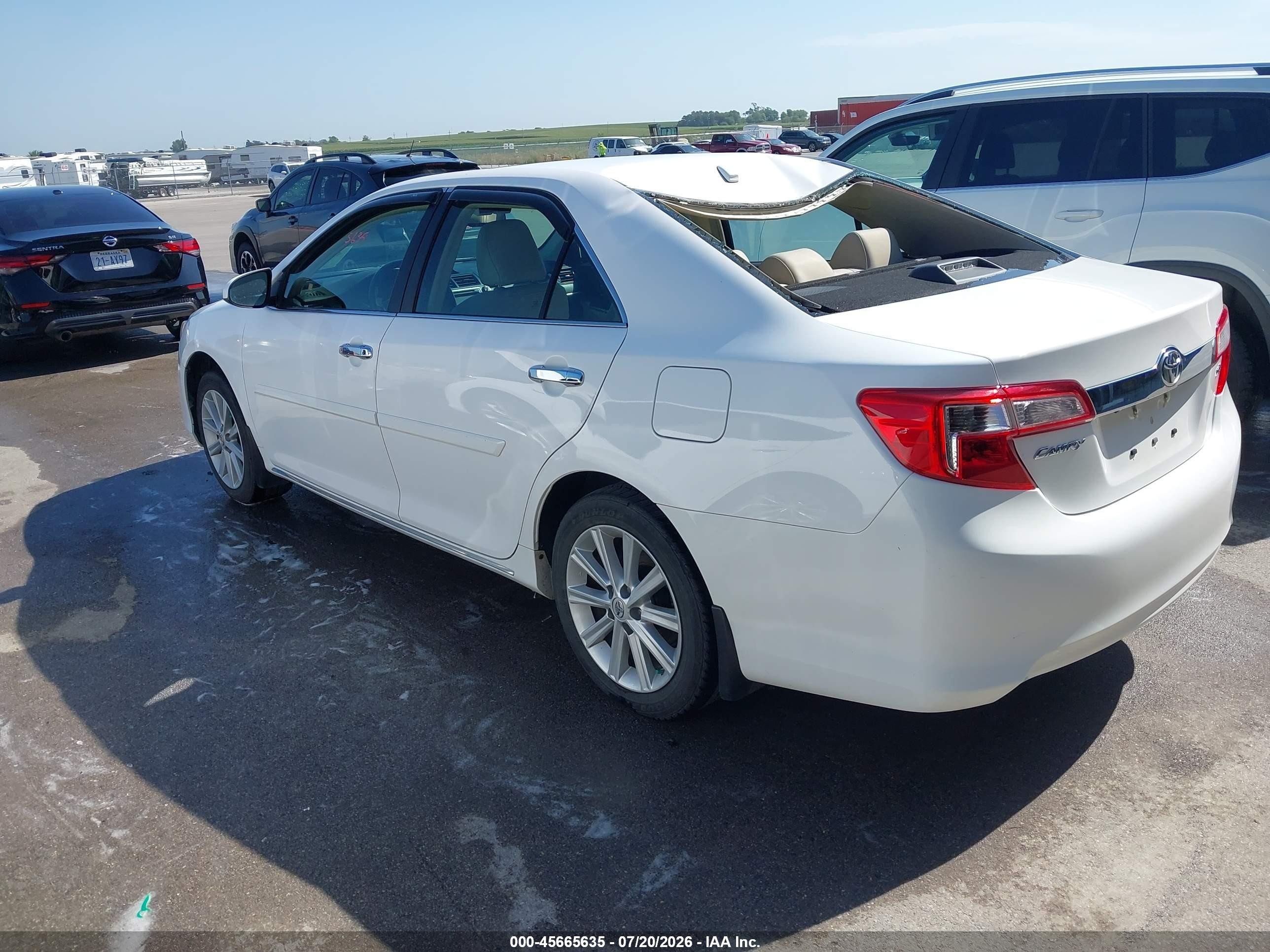 2014 Toyota Camry Xle Белый vin: 4T1BF1FK8EU819730