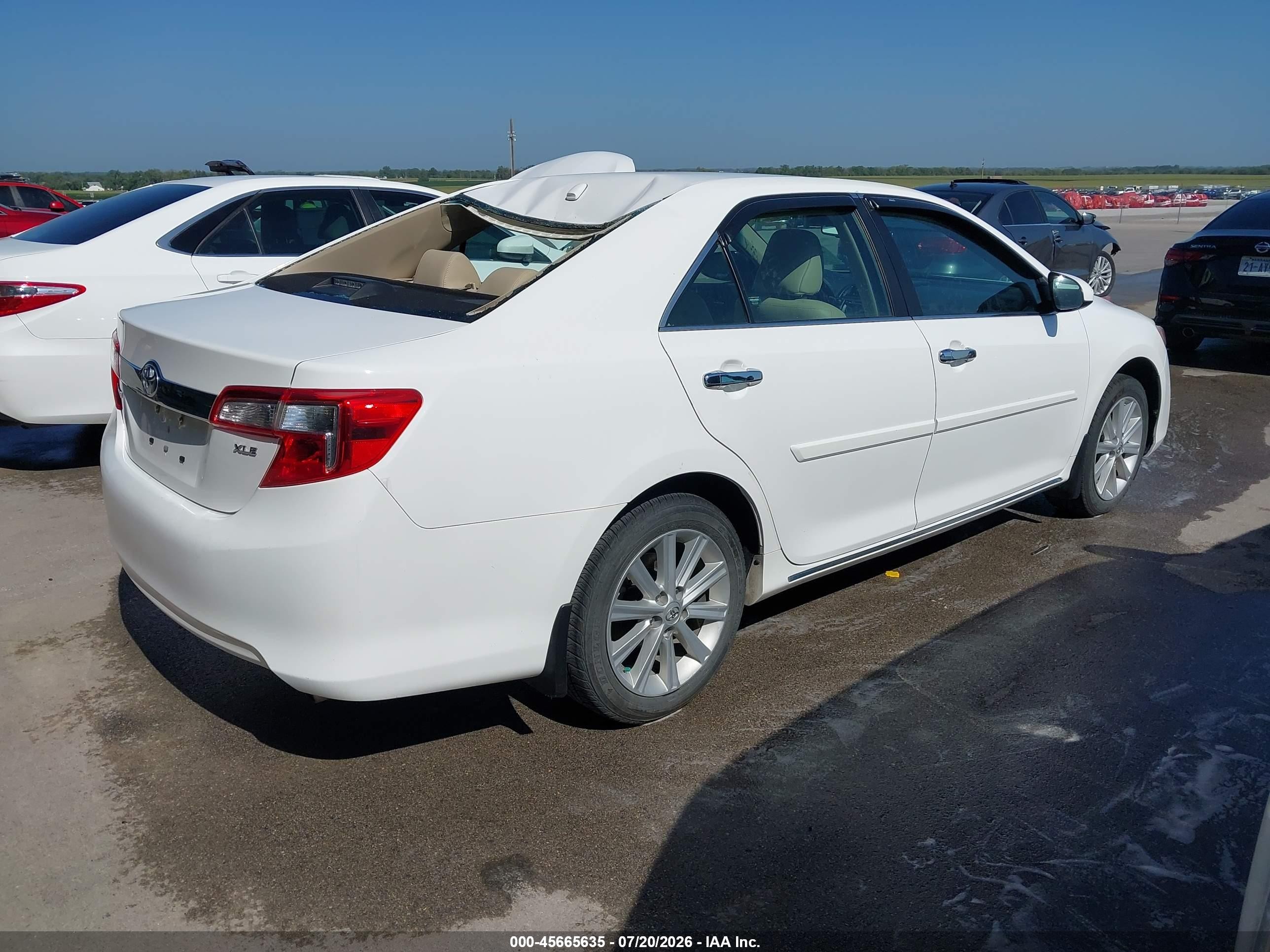 2014 Toyota Camry Xle Белый vin: 4T1BF1FK8EU819730