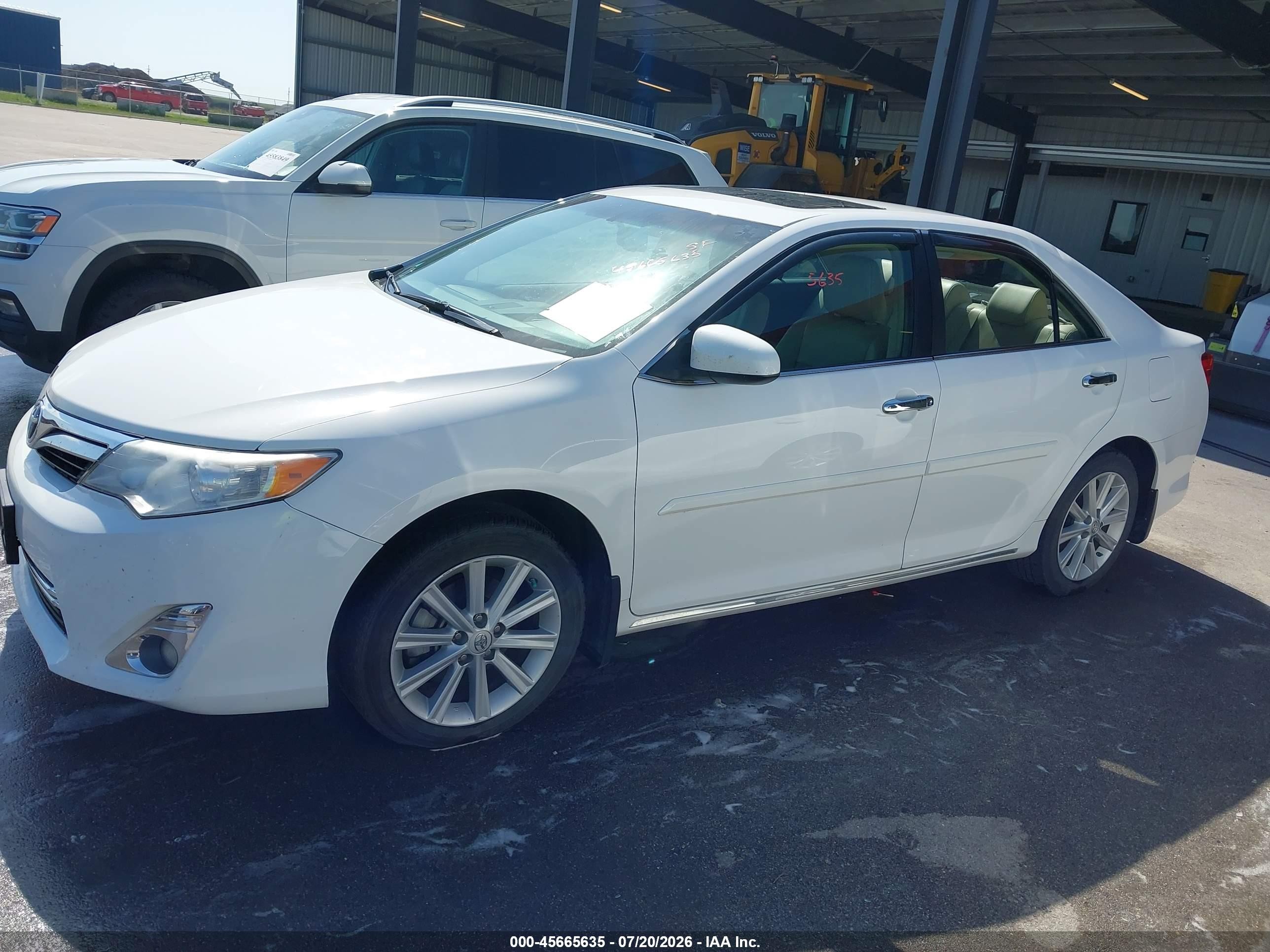 2014 Toyota Camry Xle Белый vin: 4T1BF1FK8EU819730