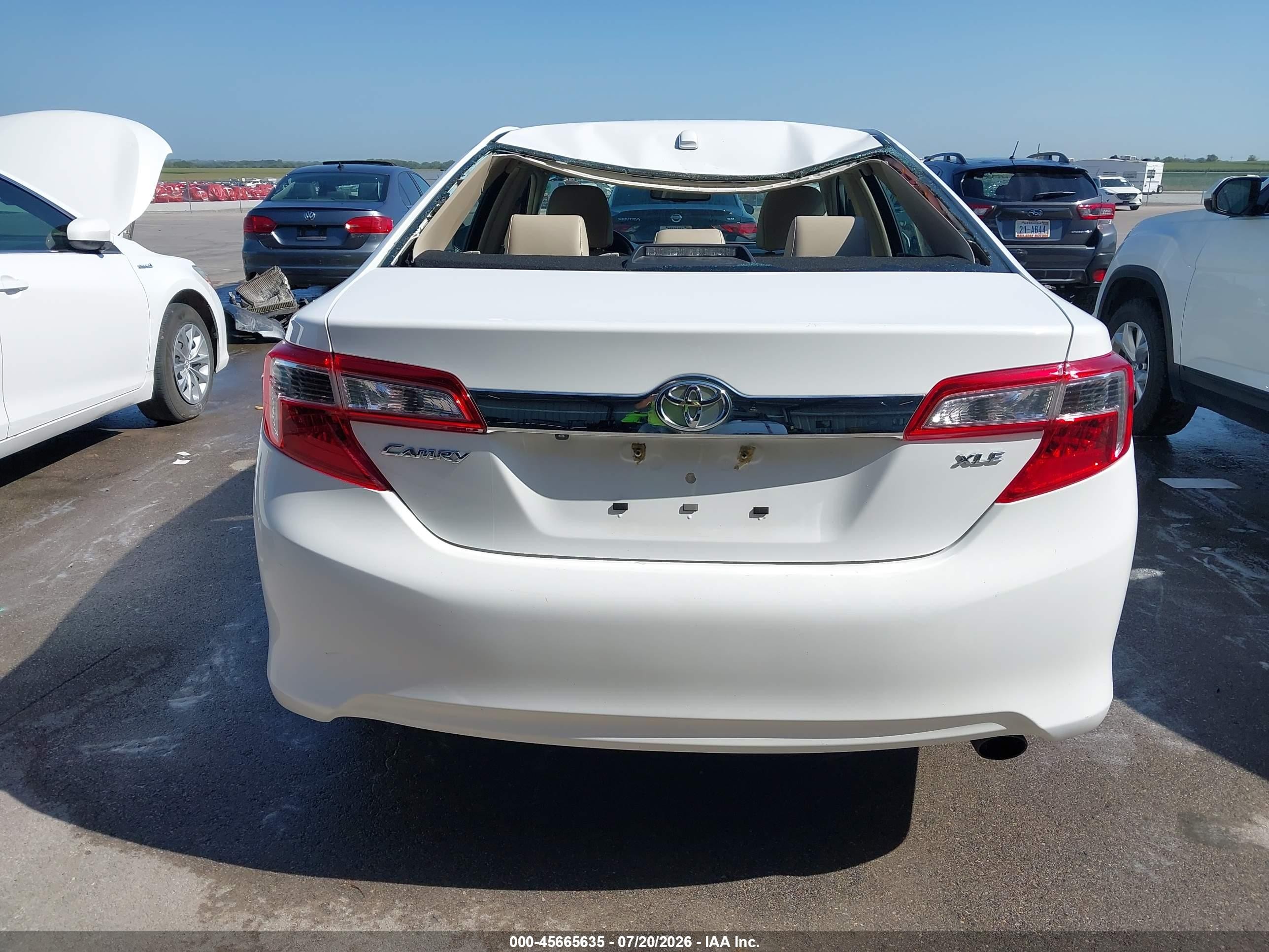 2014 Toyota Camry Xle Белый vin: 4T1BF1FK8EU819730