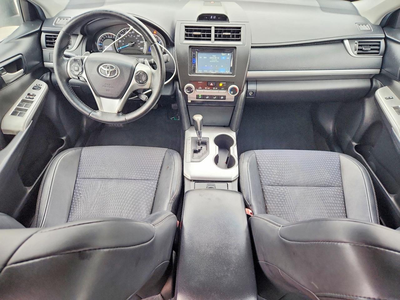 2014 Toyota Camry Se Белый vin: 4T1BF1FK8EU820974