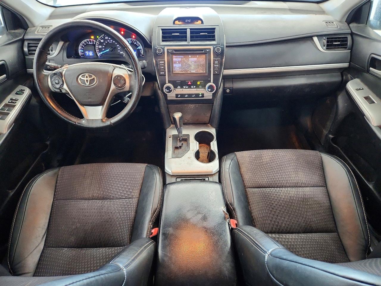 2014 Toyota Camry Se White vin: 4T1BF1FK8EU830985
