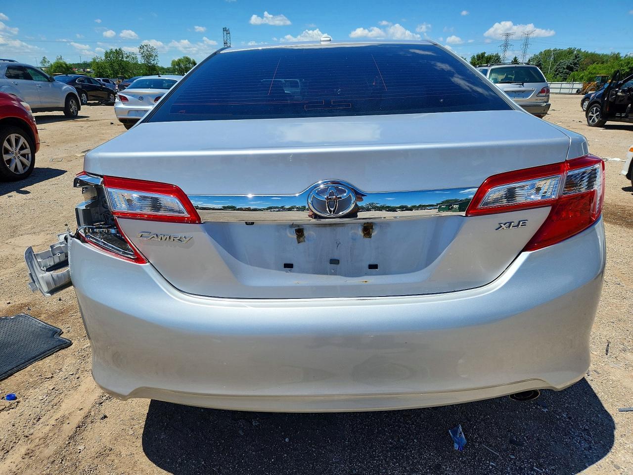 2014 Toyota Camry Xle Silver vin: 4T1BF1FK8EU831442