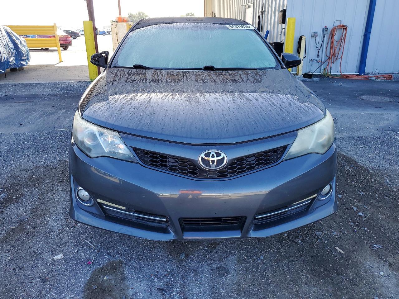 2014 Toyota Camry Se Серый vin: 4T1BF1FK8EU843977