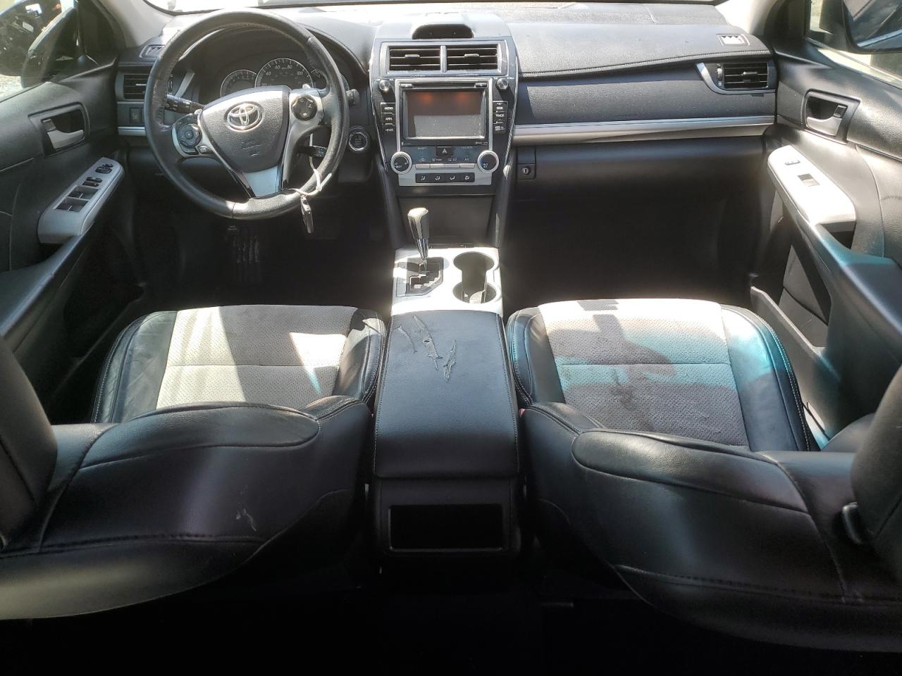 2014 Toyota Camry L Серый vin: 4T1BF1FK8EU850184