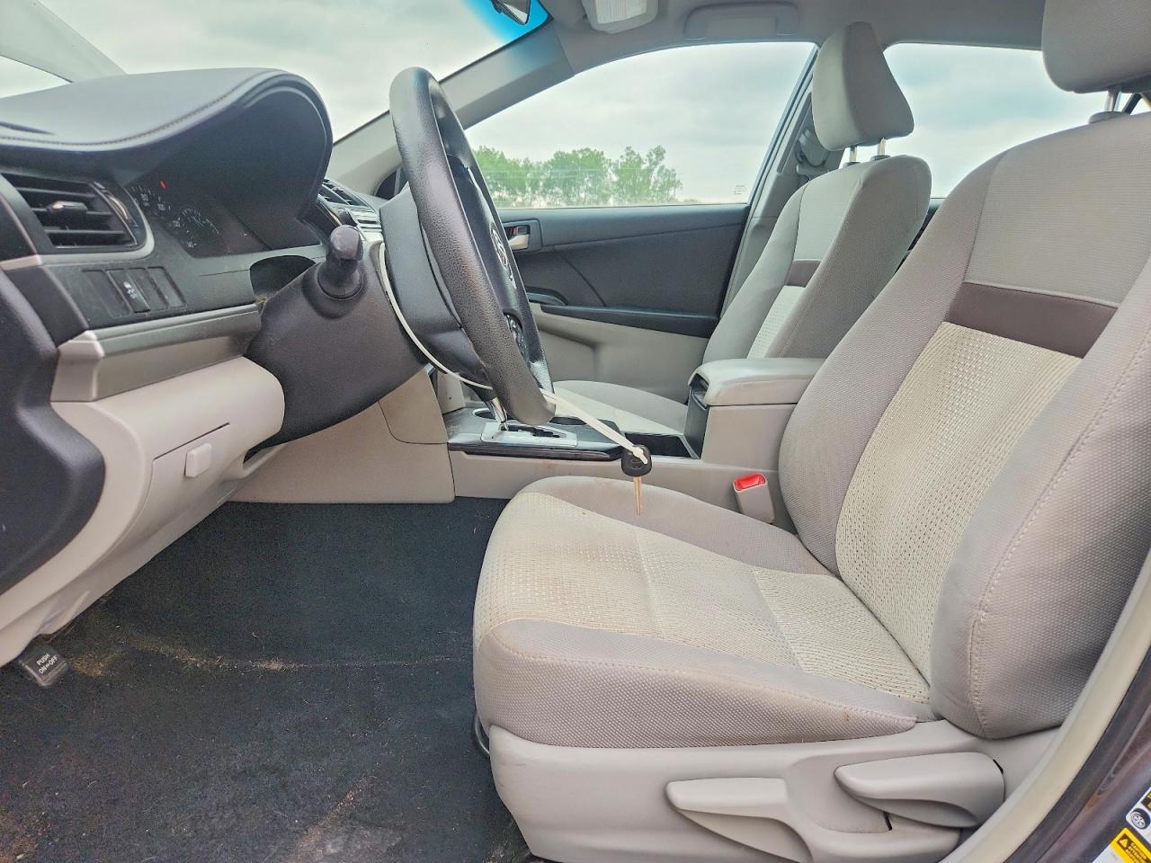 2014 Toyota Camry L Gray vin: 4T1BF1FK8EU862822