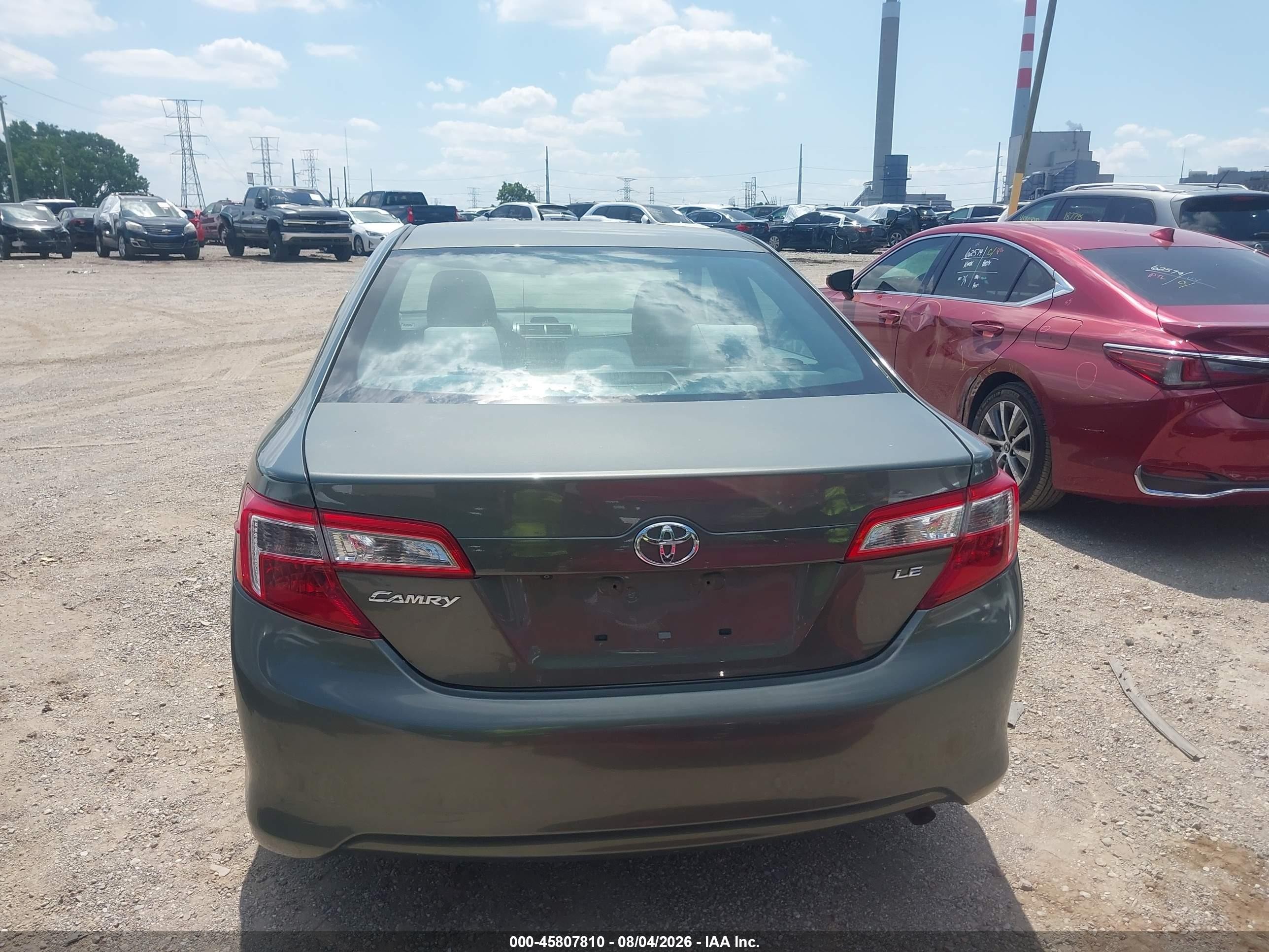 2014 Toyota Camry Le Green vin: 4T1BF1FK8EU864229