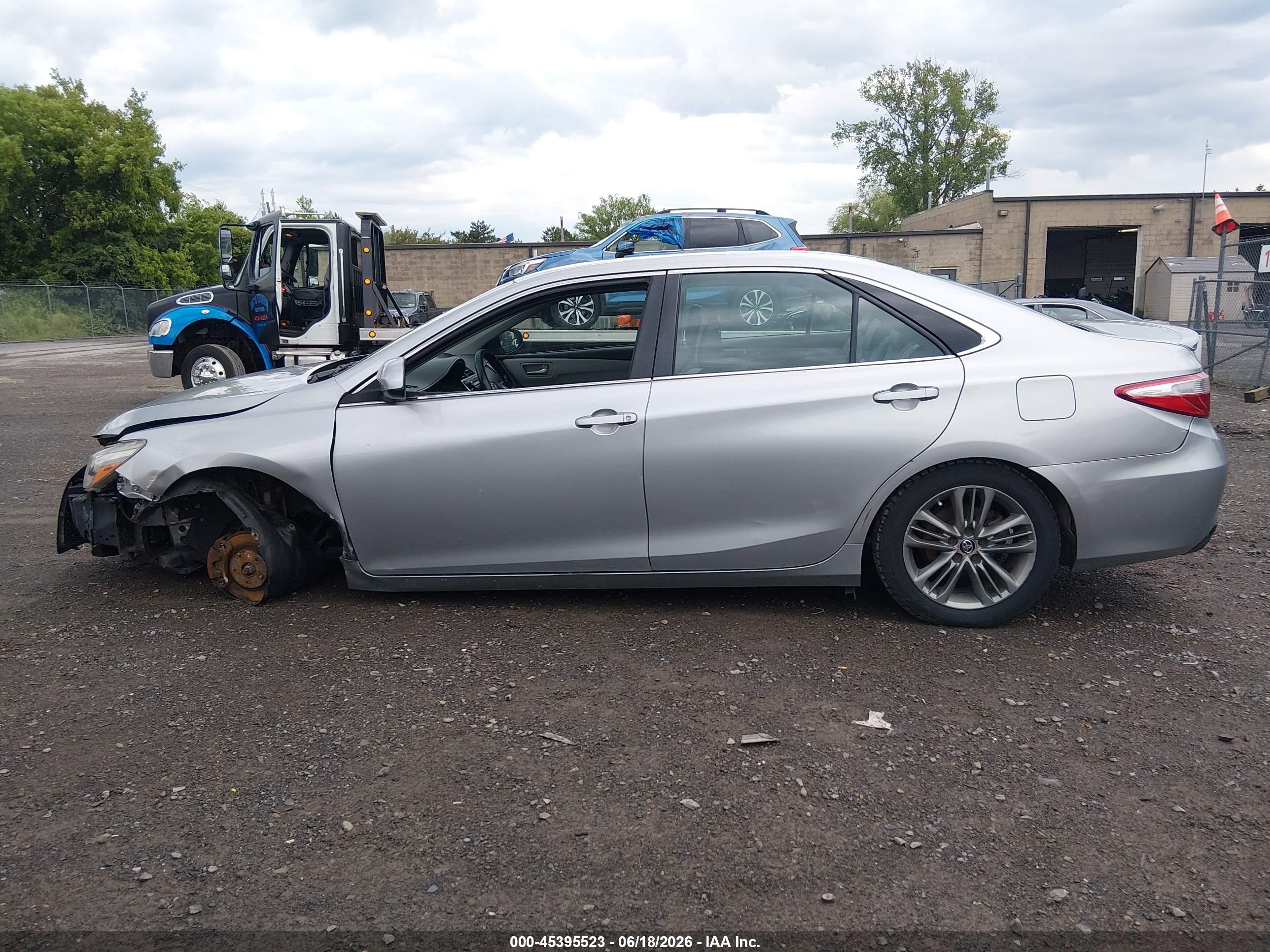 2015 Toyota Camry Se Серебряный vin: 4T1BF1FK8FU005143