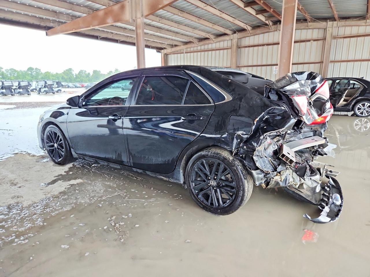 2015 Toyota Camry Se Black vin: 4T1BF1FK8FU023075
