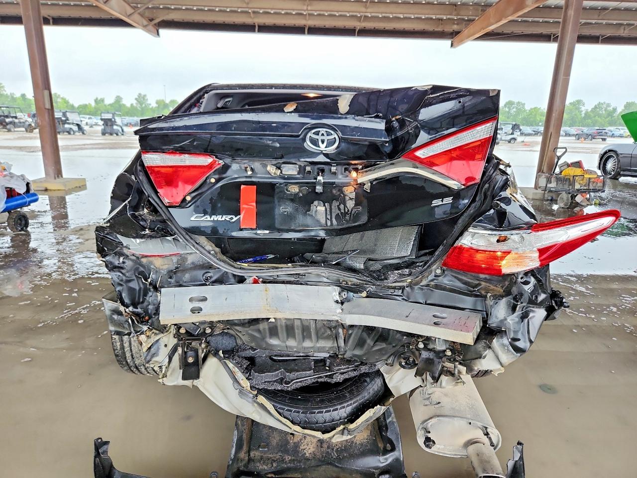 2015 Toyota Camry Se Black vin: 4T1BF1FK8FU023075