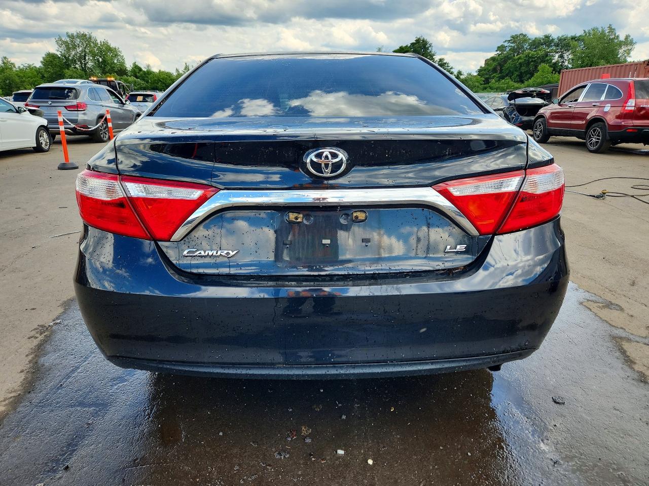 2015 Toyota Camry Le Black vin: 4T1BF1FK8FU023206