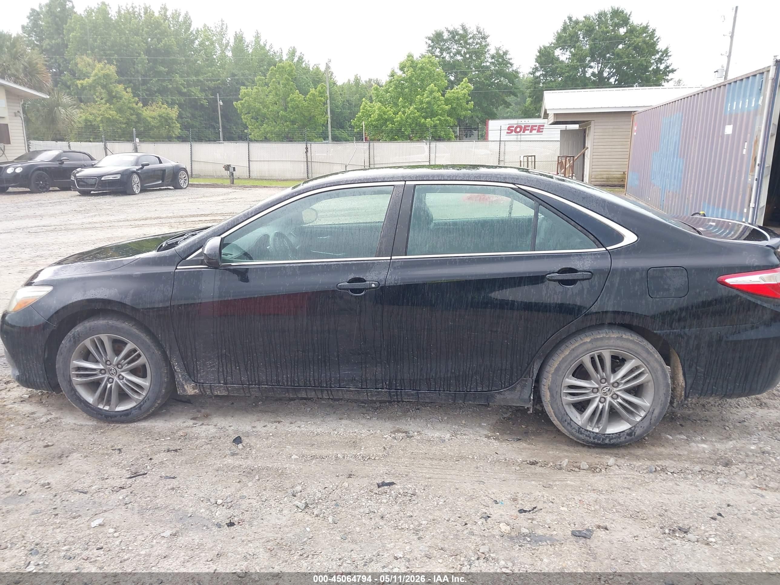 2015 Toyota Camry Se Black vin: 4T1BF1FK8FU023982